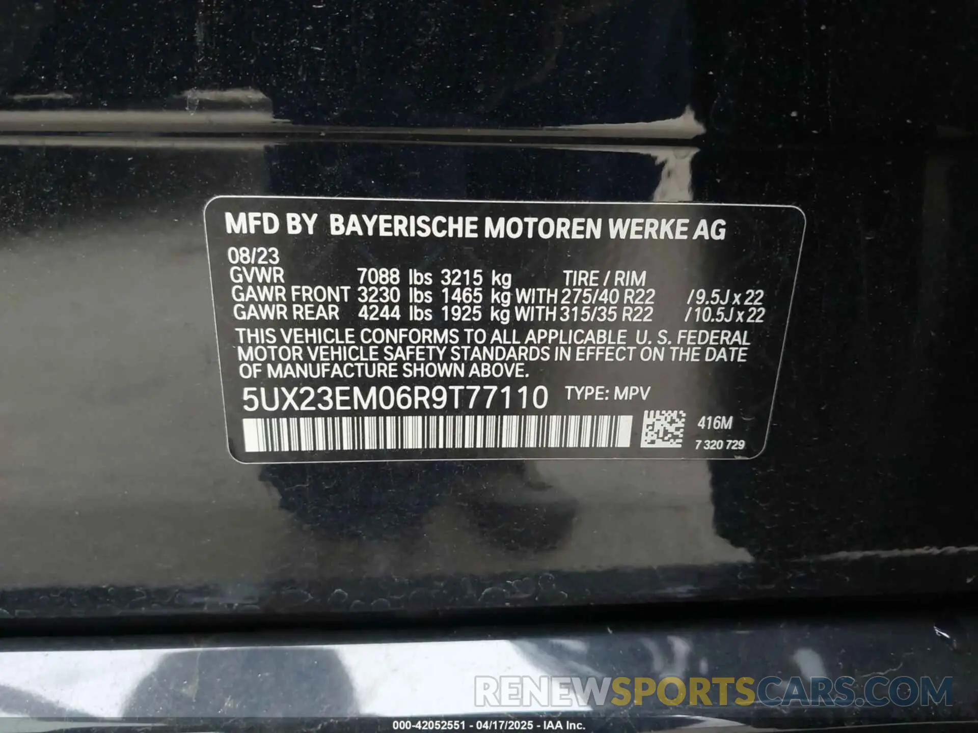 9 Photograph of a damaged car 5UX23EM06R9T77110 BMW X7 2024