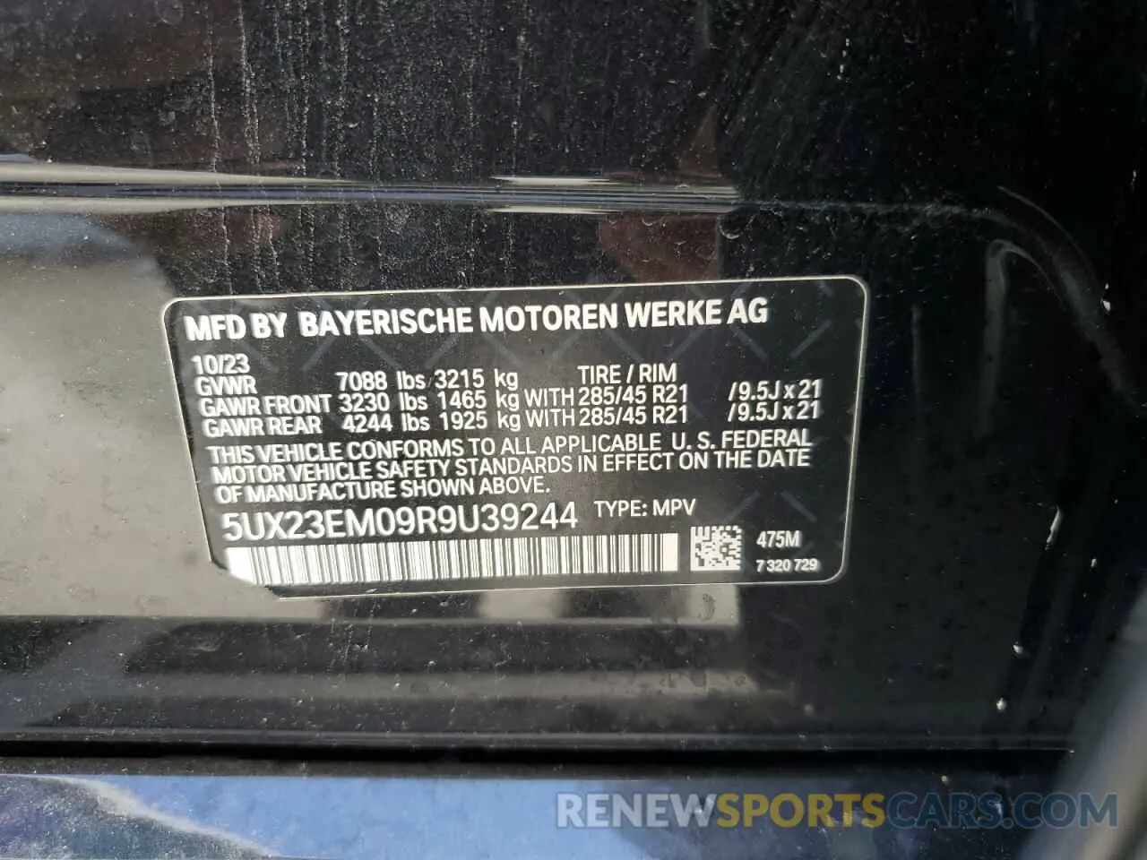 13 Photograph of a damaged car 5UX23EM09R9U39244 BMW X7 2024