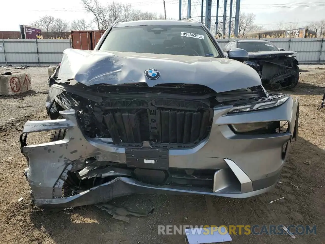 5 Photograph of a damaged car 5UX23EM0XR9S60730 BMW X7 2024