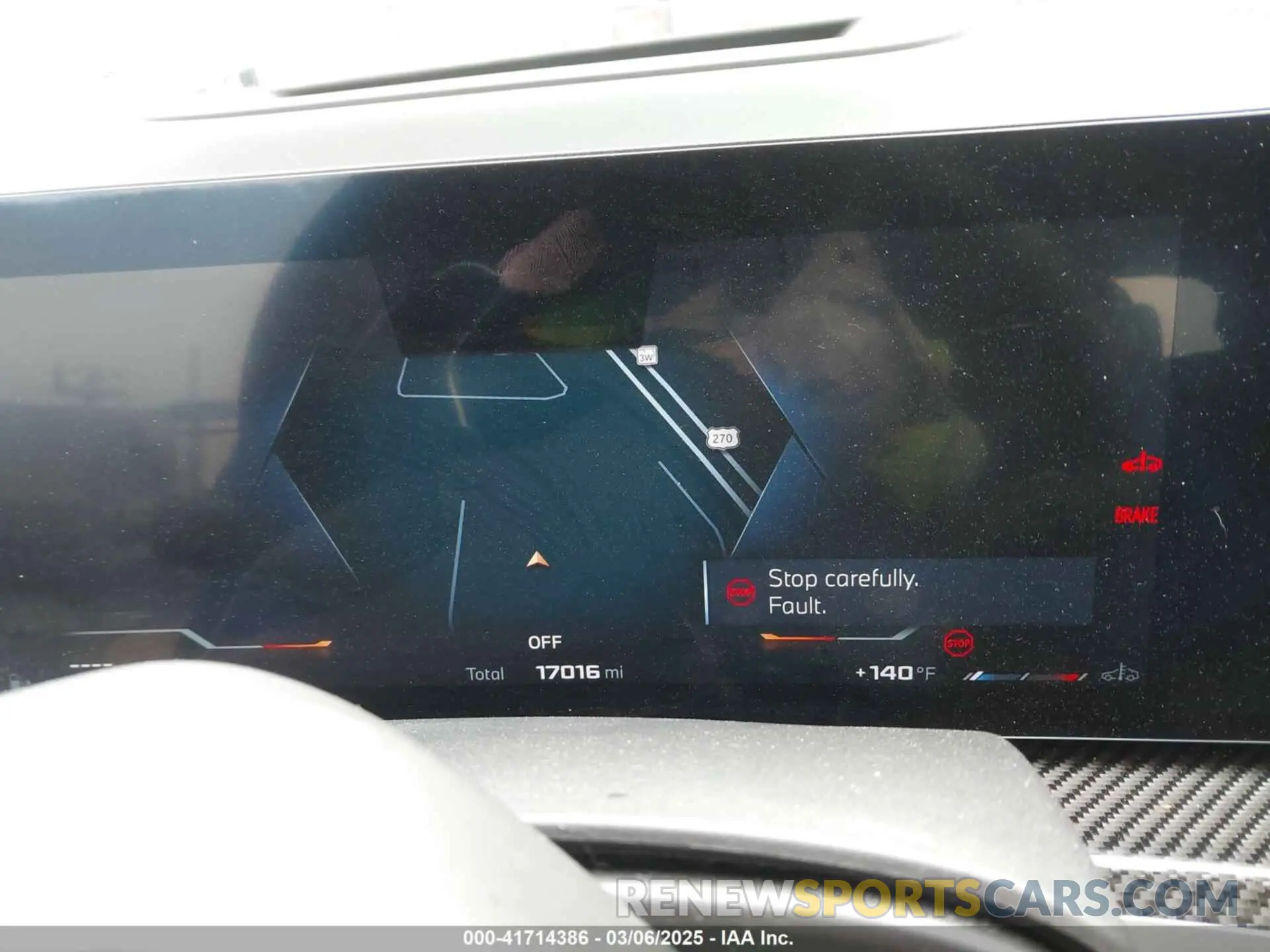7 Photograph of a damaged car 5UX33EM05R9V43363 BMW X7 2024