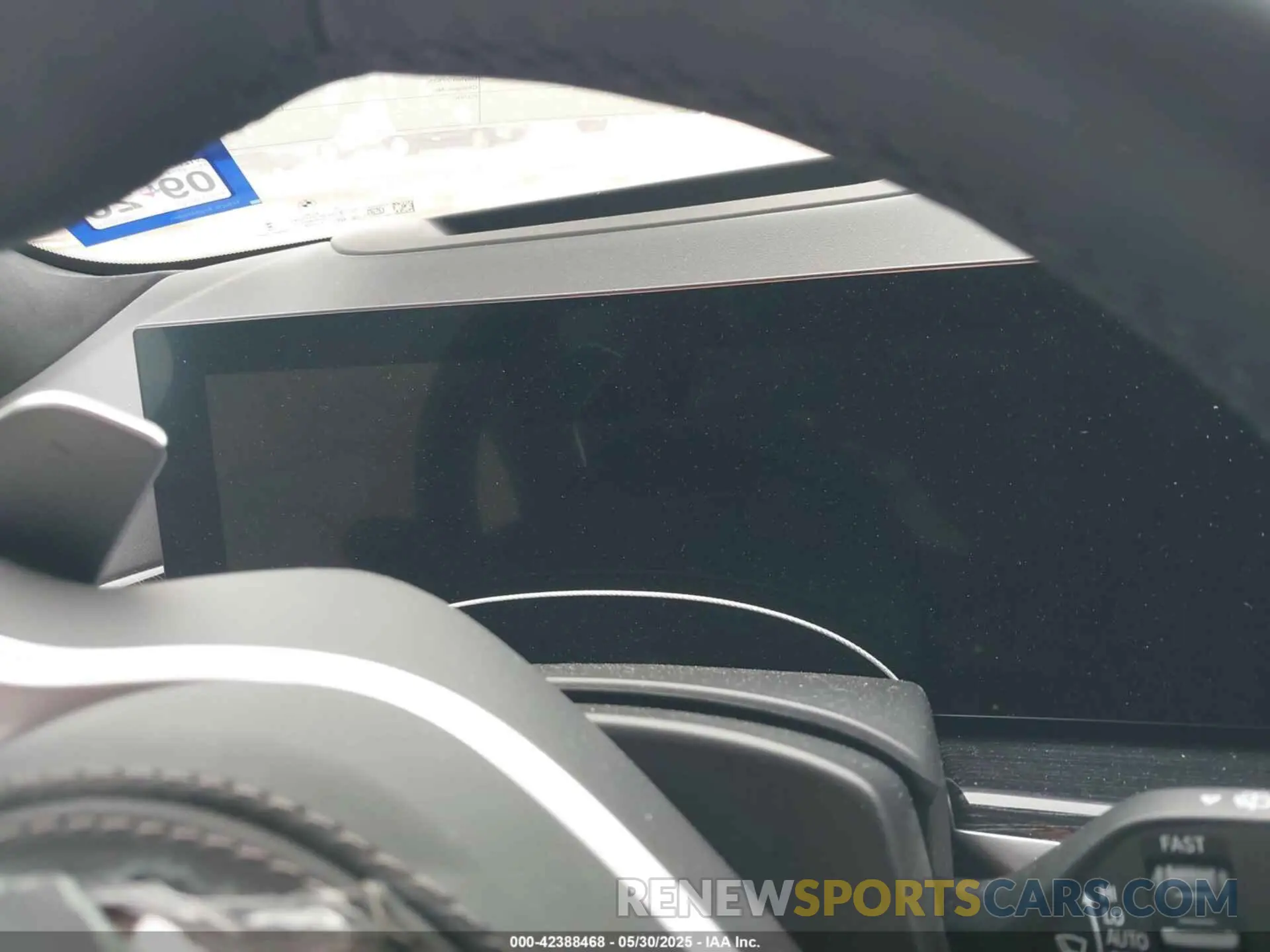 7 Photograph of a damaged car 5UX23EM06S9Y05540 BMW X7 2025