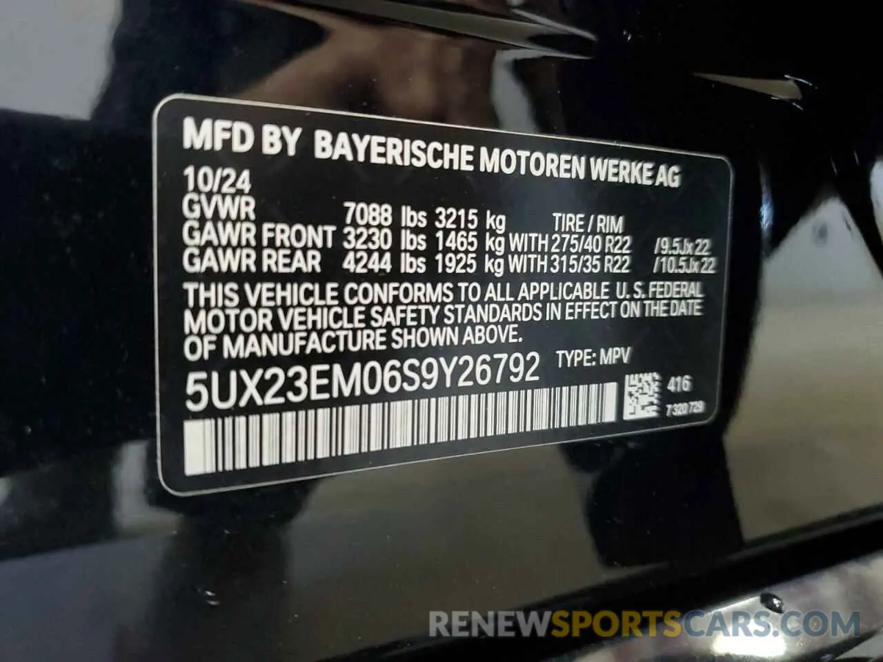 14 Photograph of a damaged car 5UX23EM06S9Y26792 BMW X7 2025