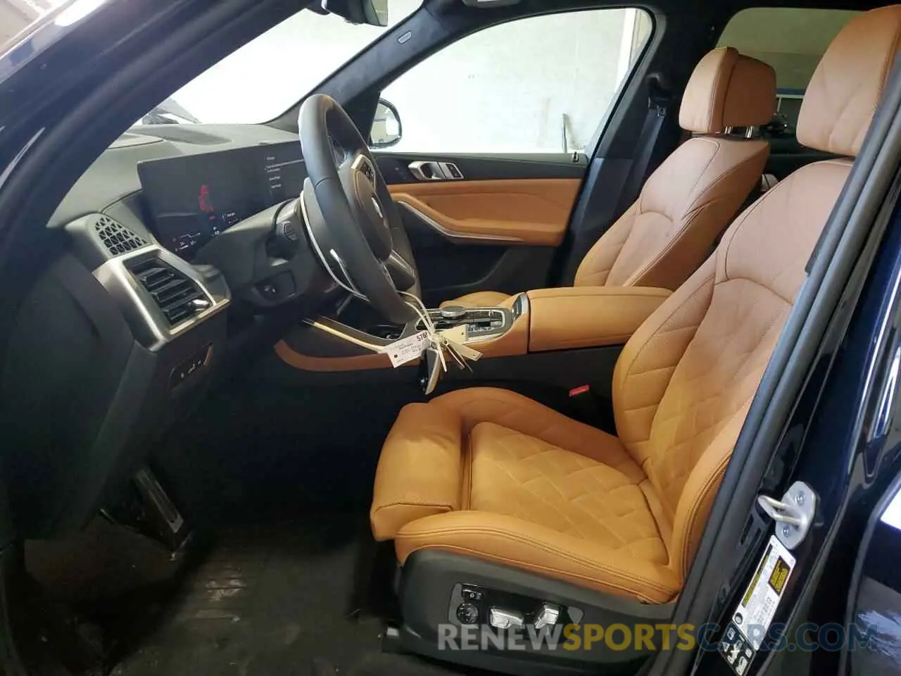 7 Photograph of a damaged car 5UX23EM06S9Y26792 BMW X7 2025