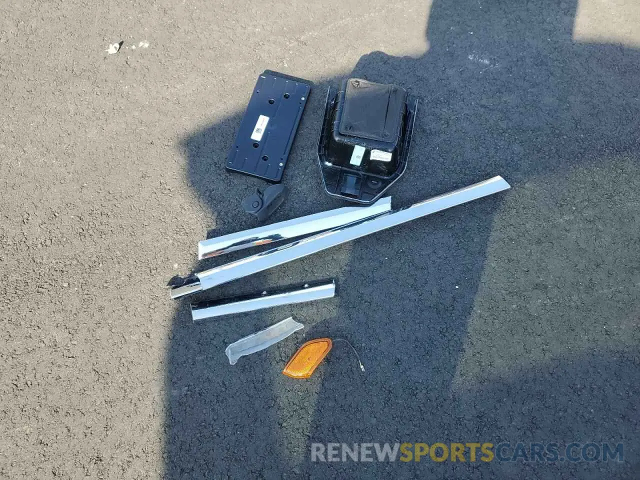 13 Photograph of a damaged car 5UX23EM09S9Z52371 BMW X7 2025