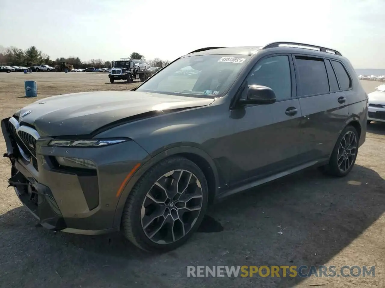 1 Photograph of a damaged car 5UX33EM04P9N56103 BMW X7 M60I 2023