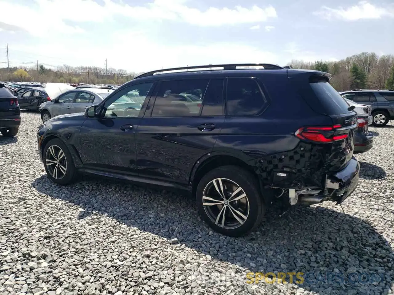 2 Photograph of a damaged car 5UX33EM05R9V23548 BMW X7 M60I 2024