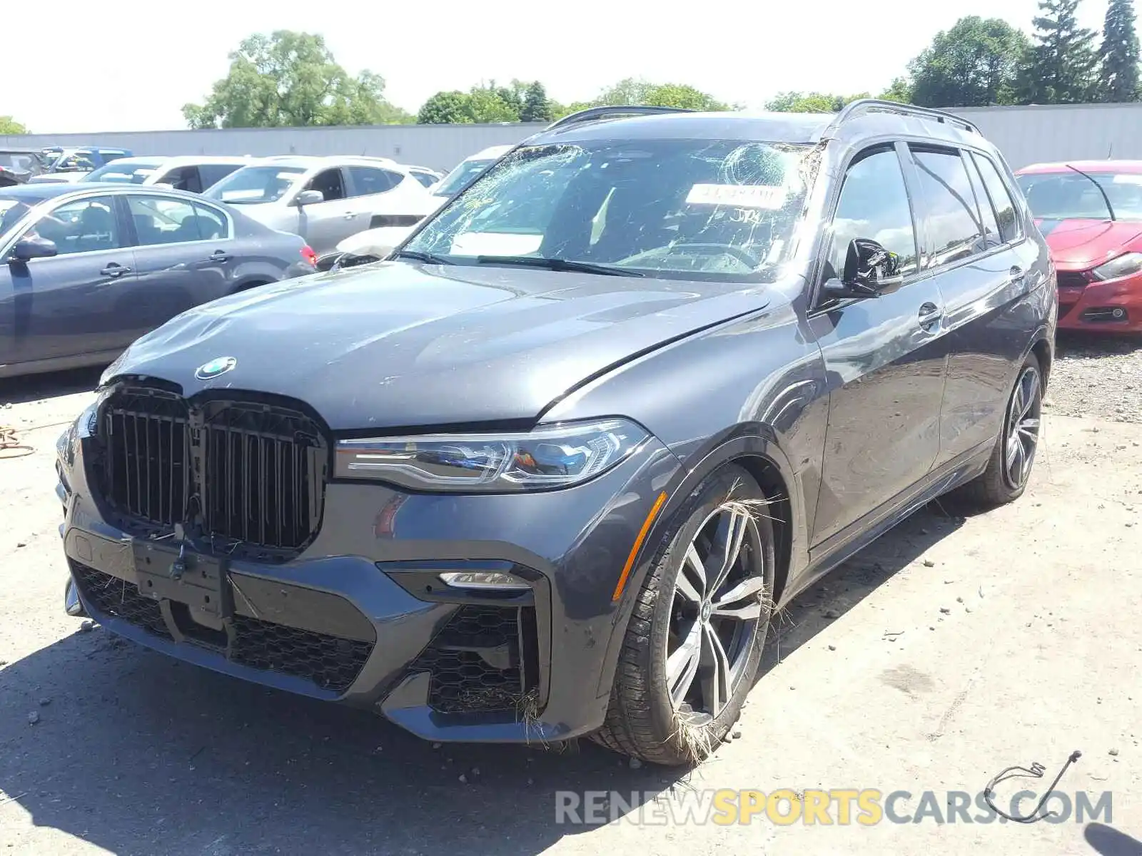 2 Photograph of a damaged car 5UXCX4C55KLS36621 BMW X7 XDRIVE5 2019