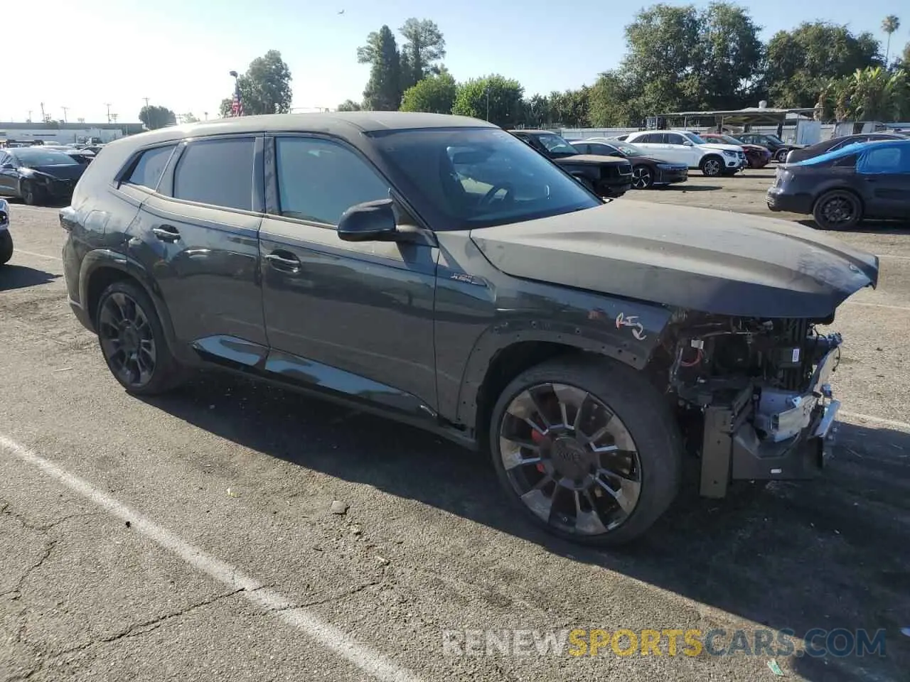 4 Photograph of a damaged car 5YM23CS04P9S41474 BMW XM 2023