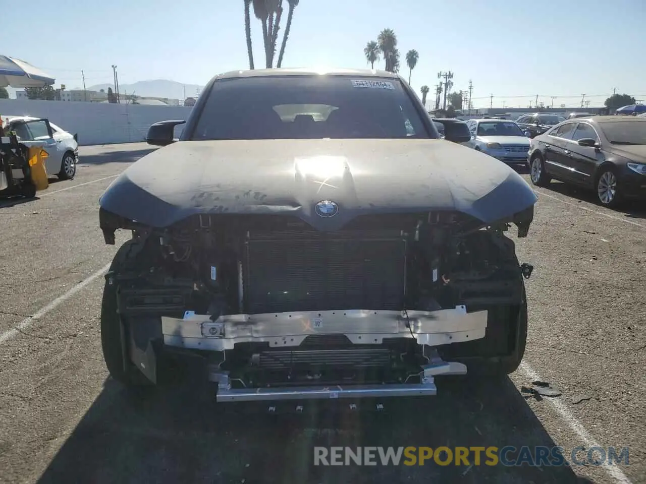5 Photograph of a damaged car 5YM23CS04P9S41474 BMW XM 2023
