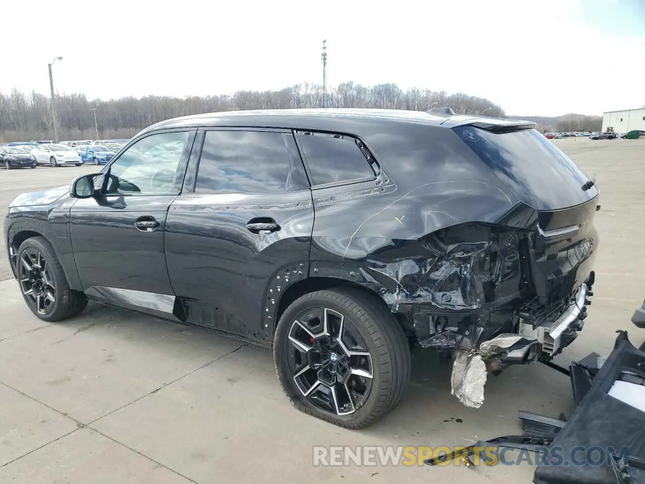 2 Photograph of a damaged car 5YM23CS06P9S62603 BMW XM 2023