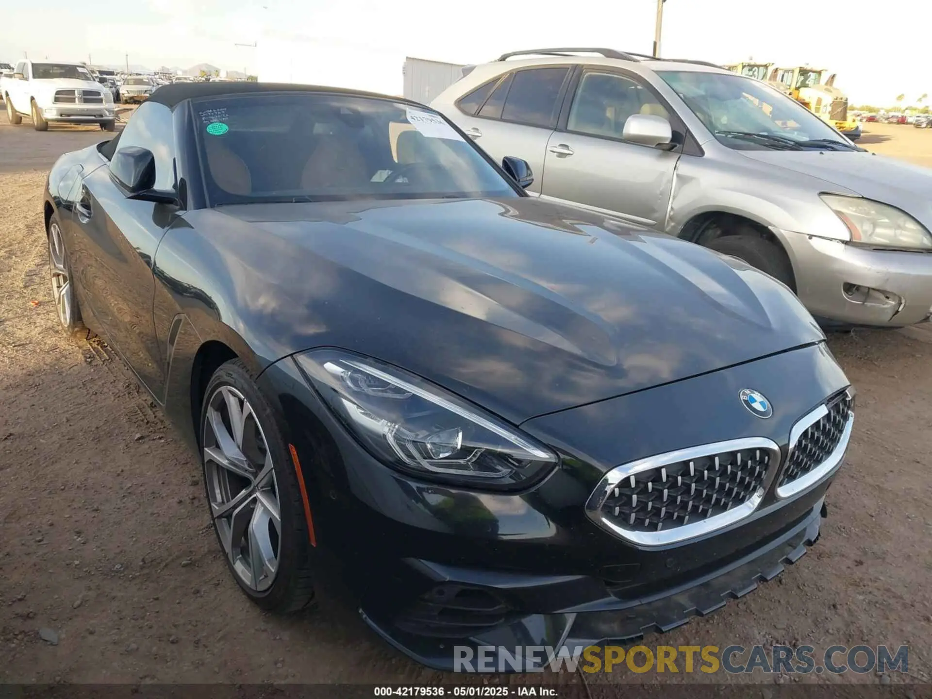 1 Photograph of a damaged car WBAHF3C06LWW72769 BMW Z4 2020