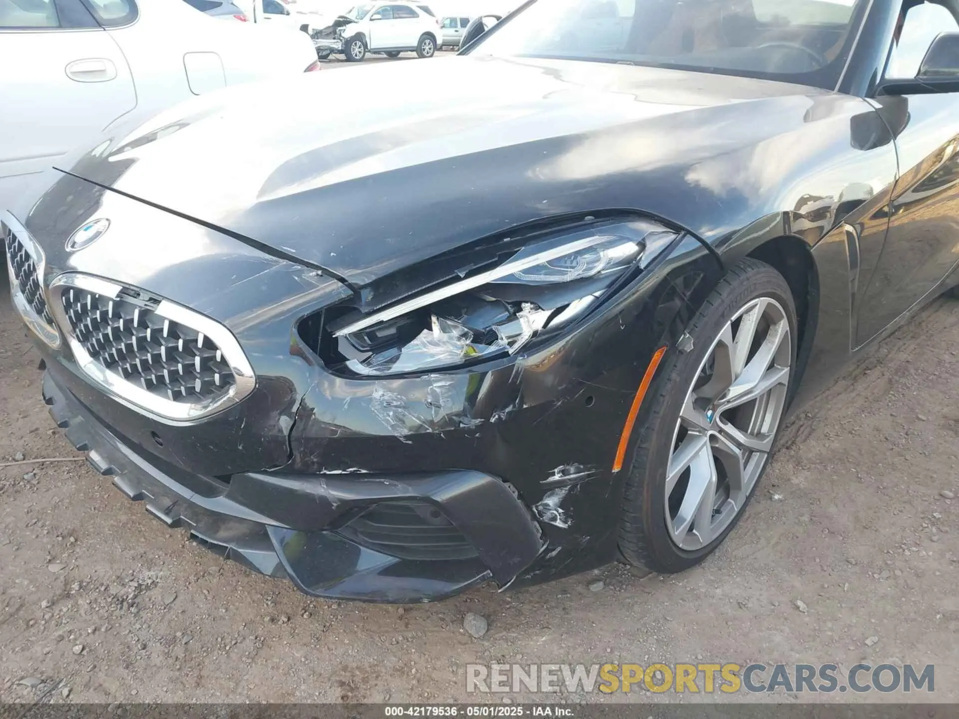 6 Photograph of a damaged car WBAHF3C06LWW72769 BMW Z4 2020