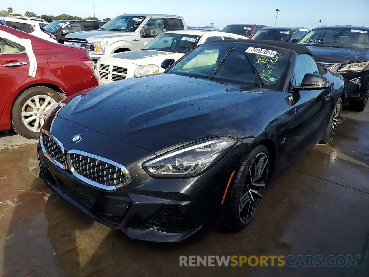 1 Photograph of a damaged car WBAHF3C06LWW75400 BMW Z4 2020