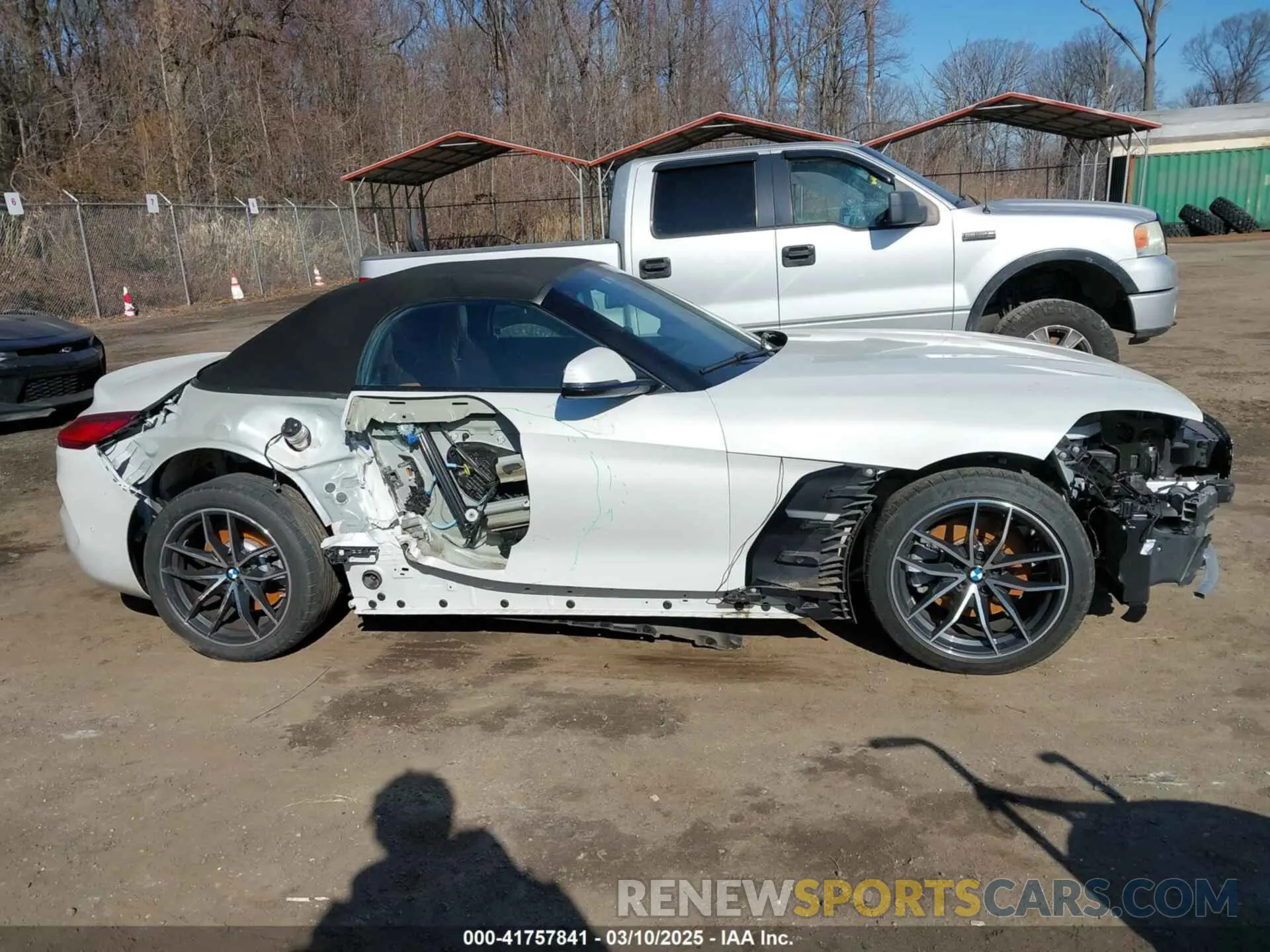 13 Photograph of a damaged car WBAHF3C09LWW54993 BMW Z4 2020