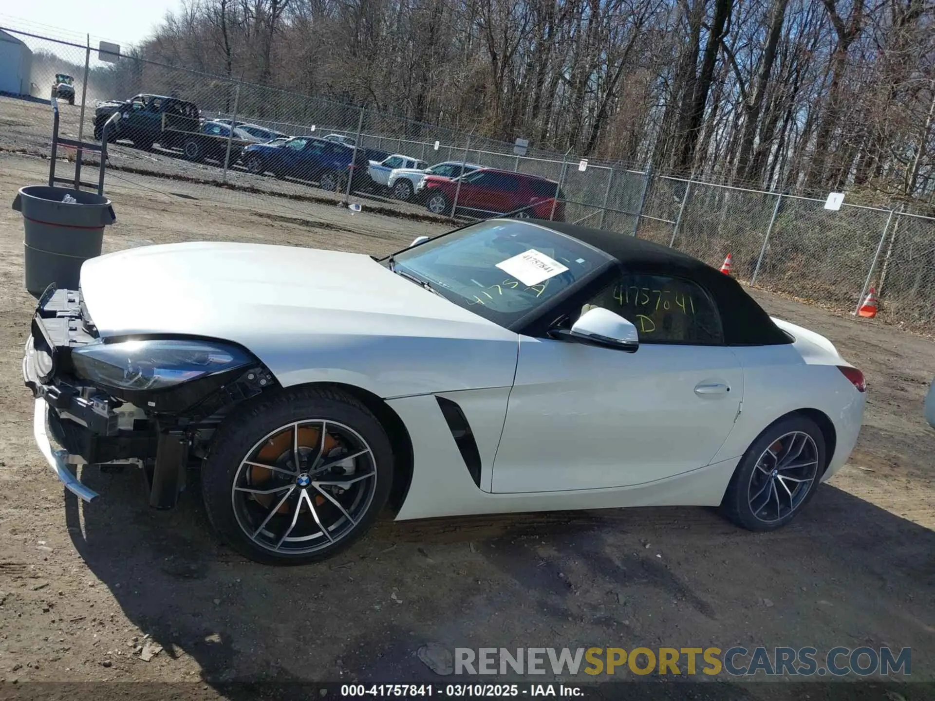 14 Photograph of a damaged car WBAHF3C09LWW54993 BMW Z4 2020