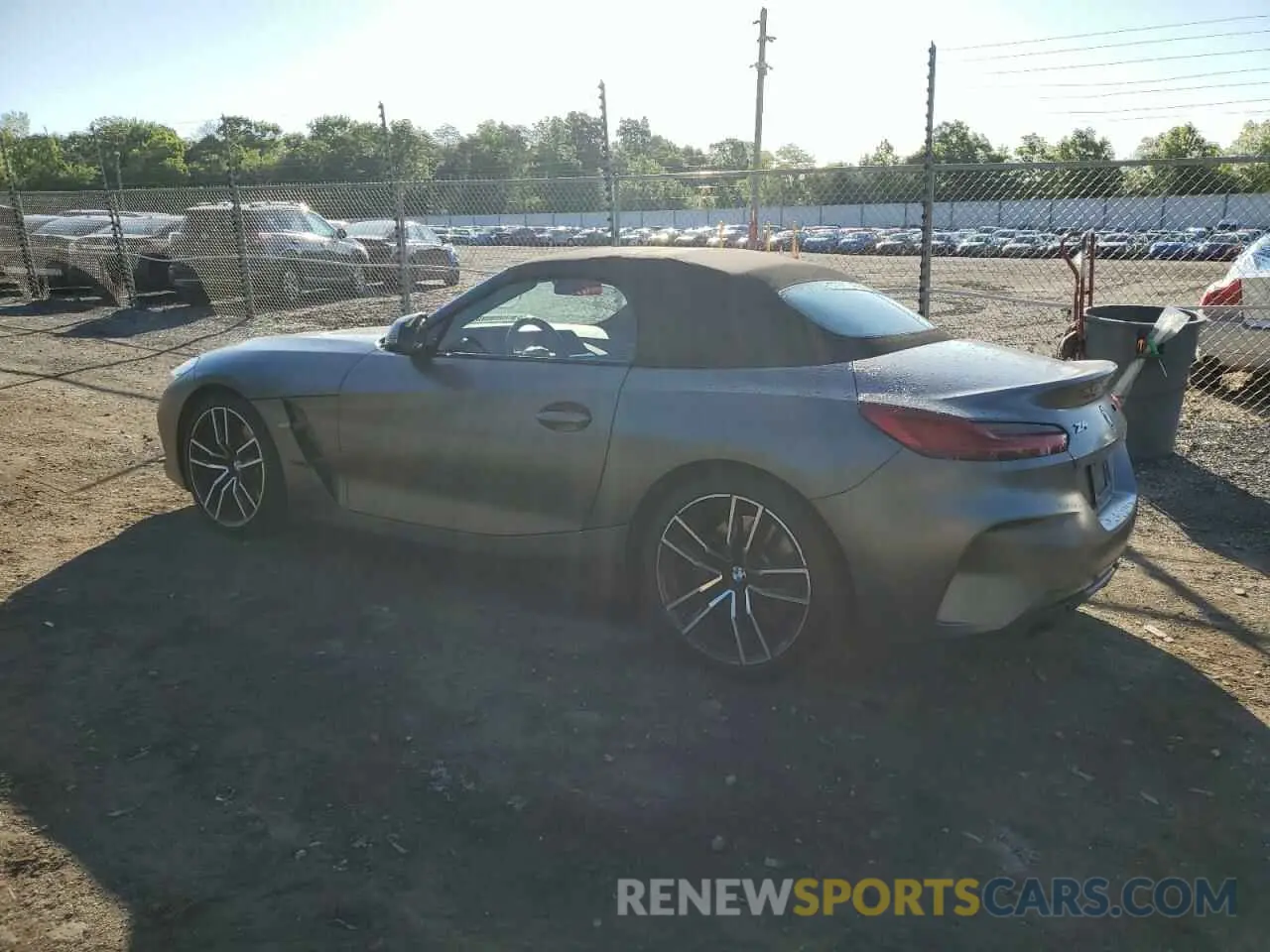 2 Photograph of a damaged car WBAHF9C00LWW76934 BMW Z4 2020