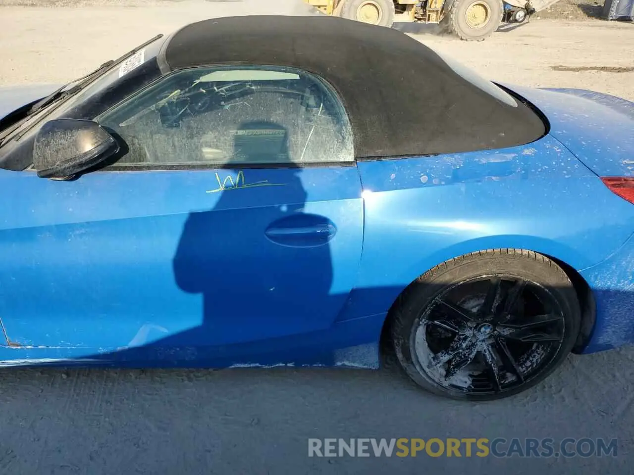 12 Photograph of a damaged car WBAHF9C05LWW40270 BMW Z4 2020