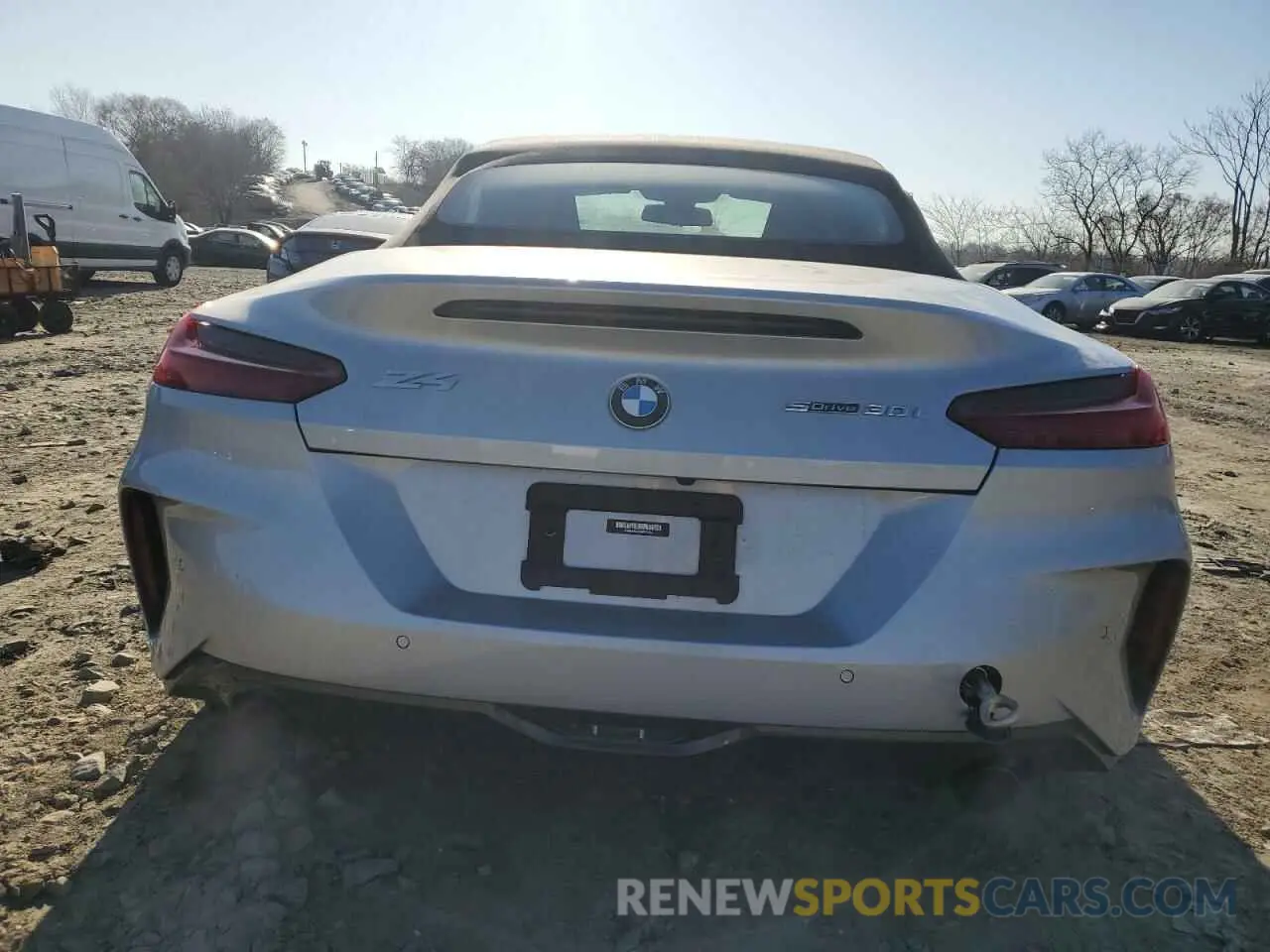 6 Photograph of a damaged car WBAHF3C03NWX99398 BMW Z4 2022