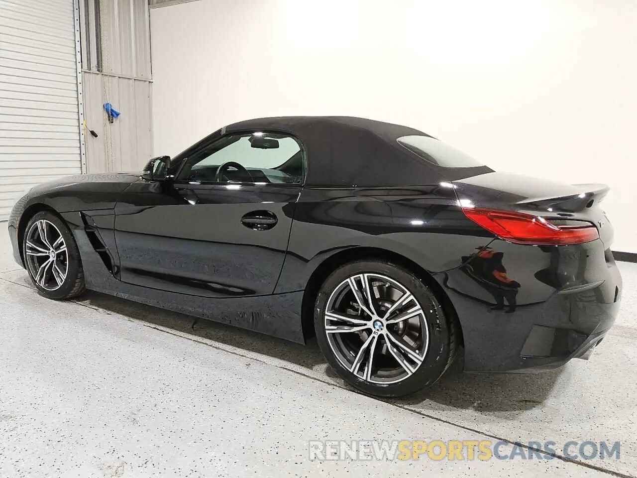 2 Photograph of a damaged car WBAHF3C03SWY44285 BMW Z4 2025