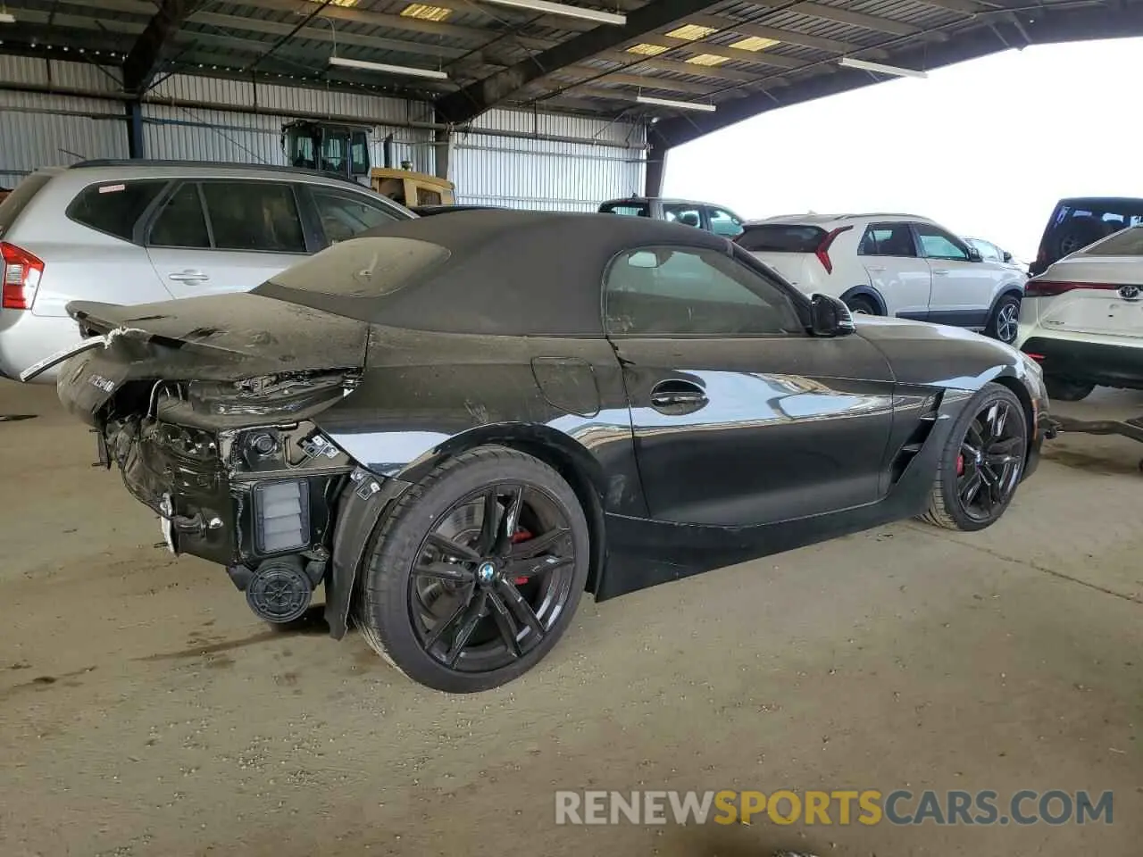 3 Photograph of a damaged car WBAHF9C05SWY43531 BMW Z4 2025