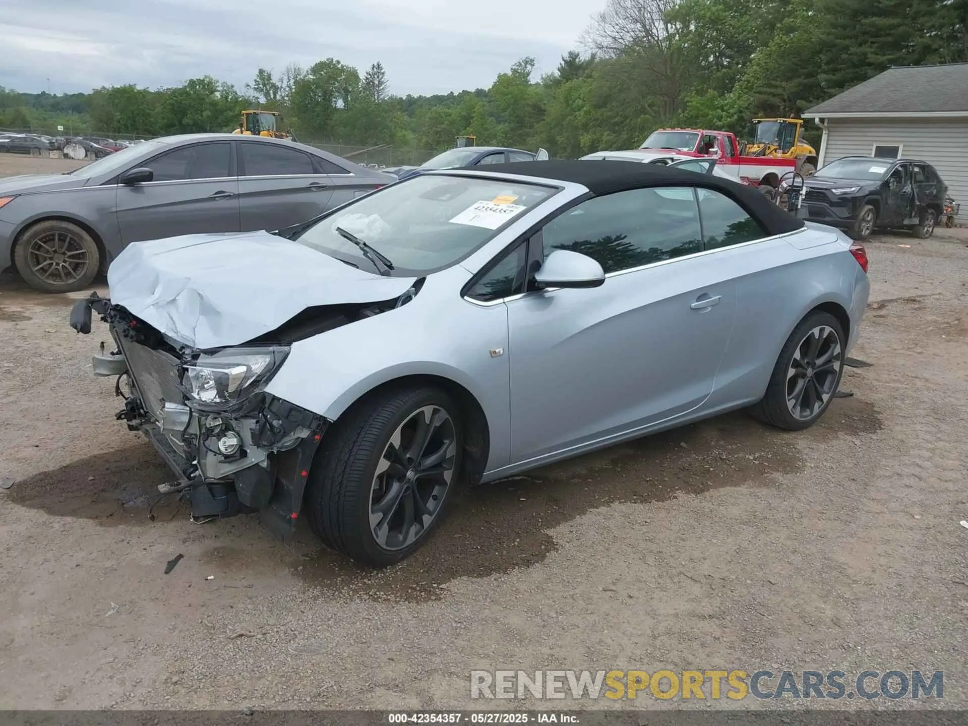 2 Photograph of a damaged car W04WH3N5XKG370238 BUICK CASCADA 2019