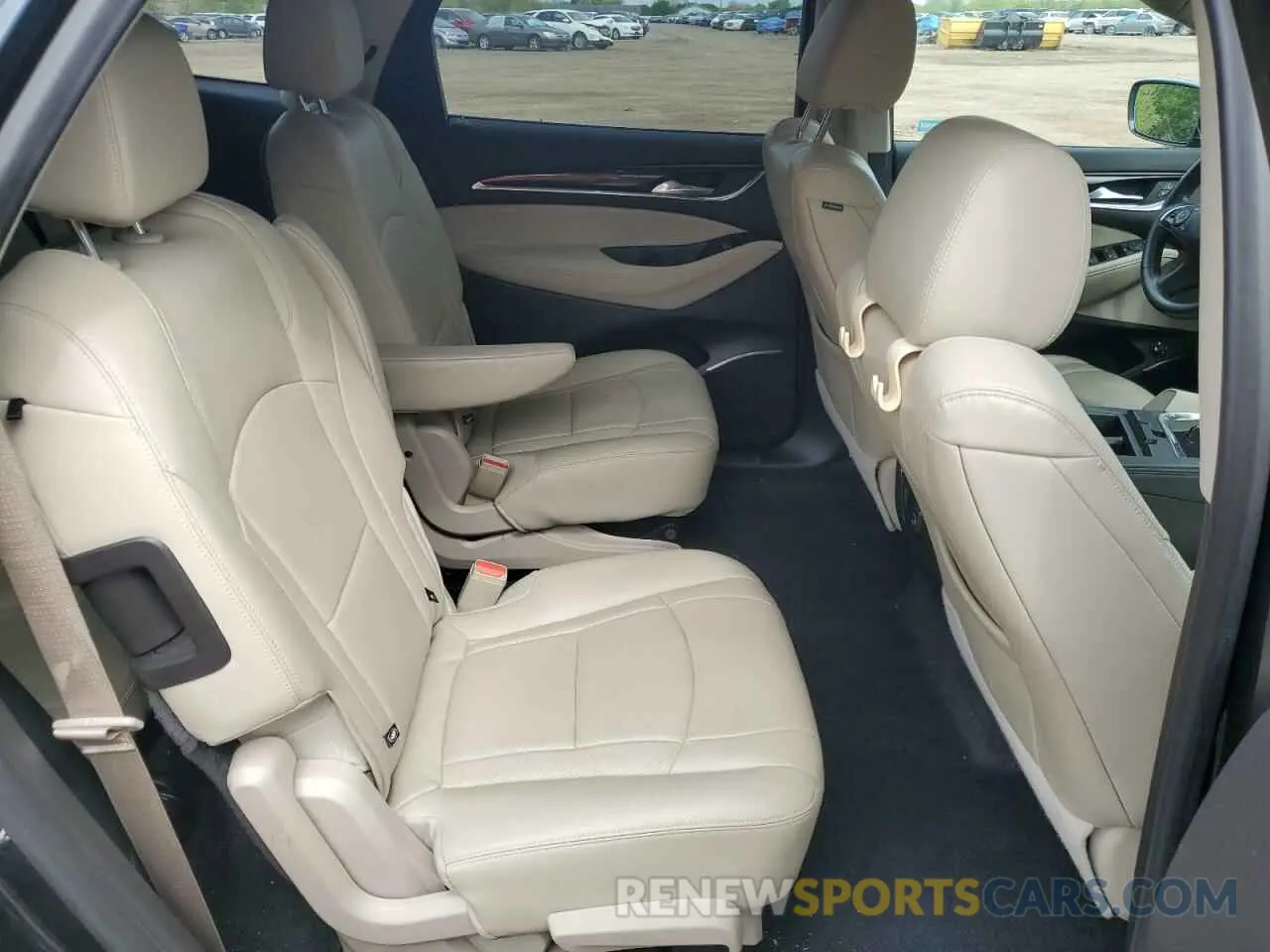 11 Photograph of a damaged car 5GAERBKW1KJ272564 BUICK ENCLAVE 2019