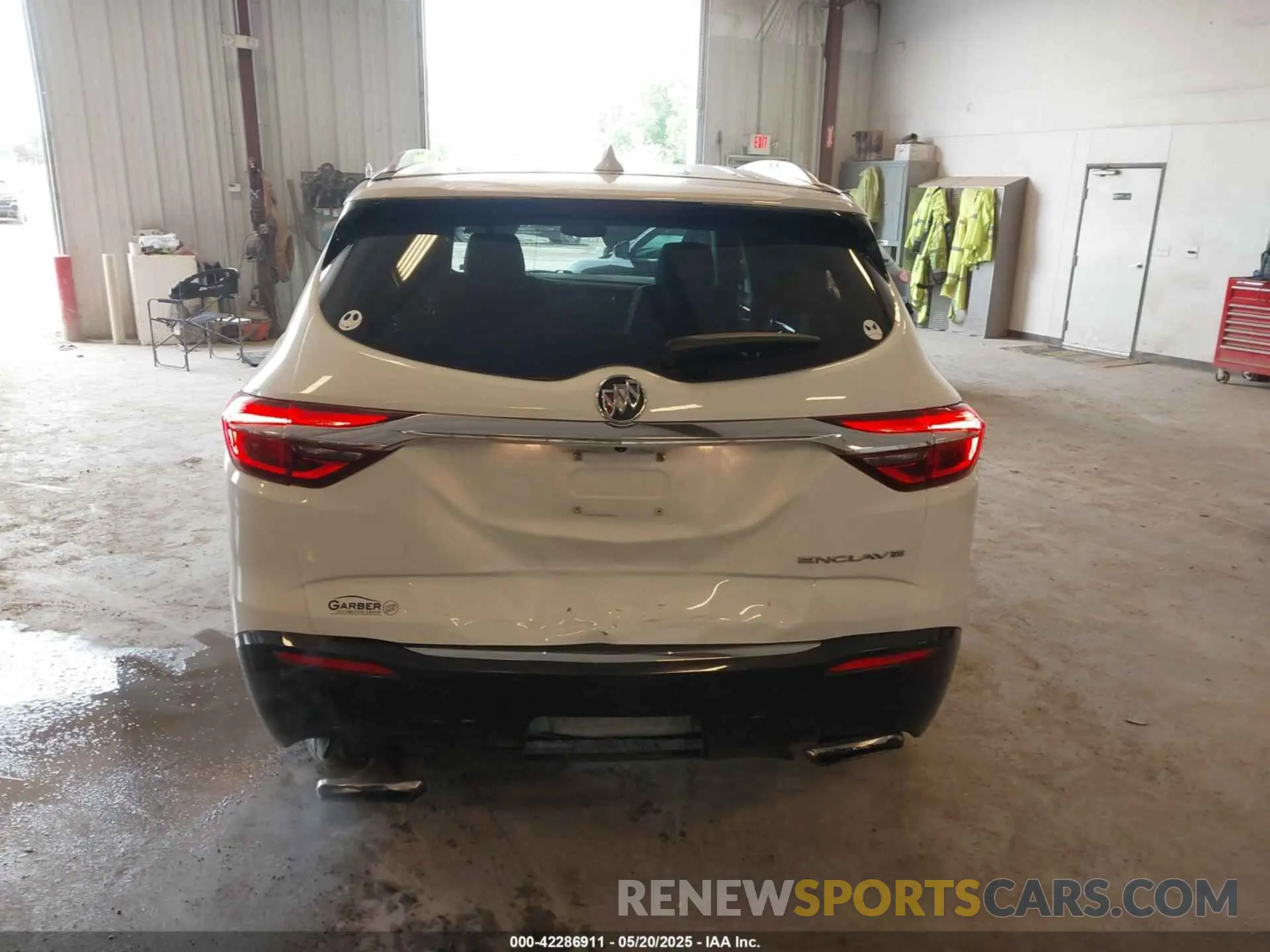 16 Photograph of a damaged car 5GAERBKW5KJ162844 BUICK ENCLAVE 2019