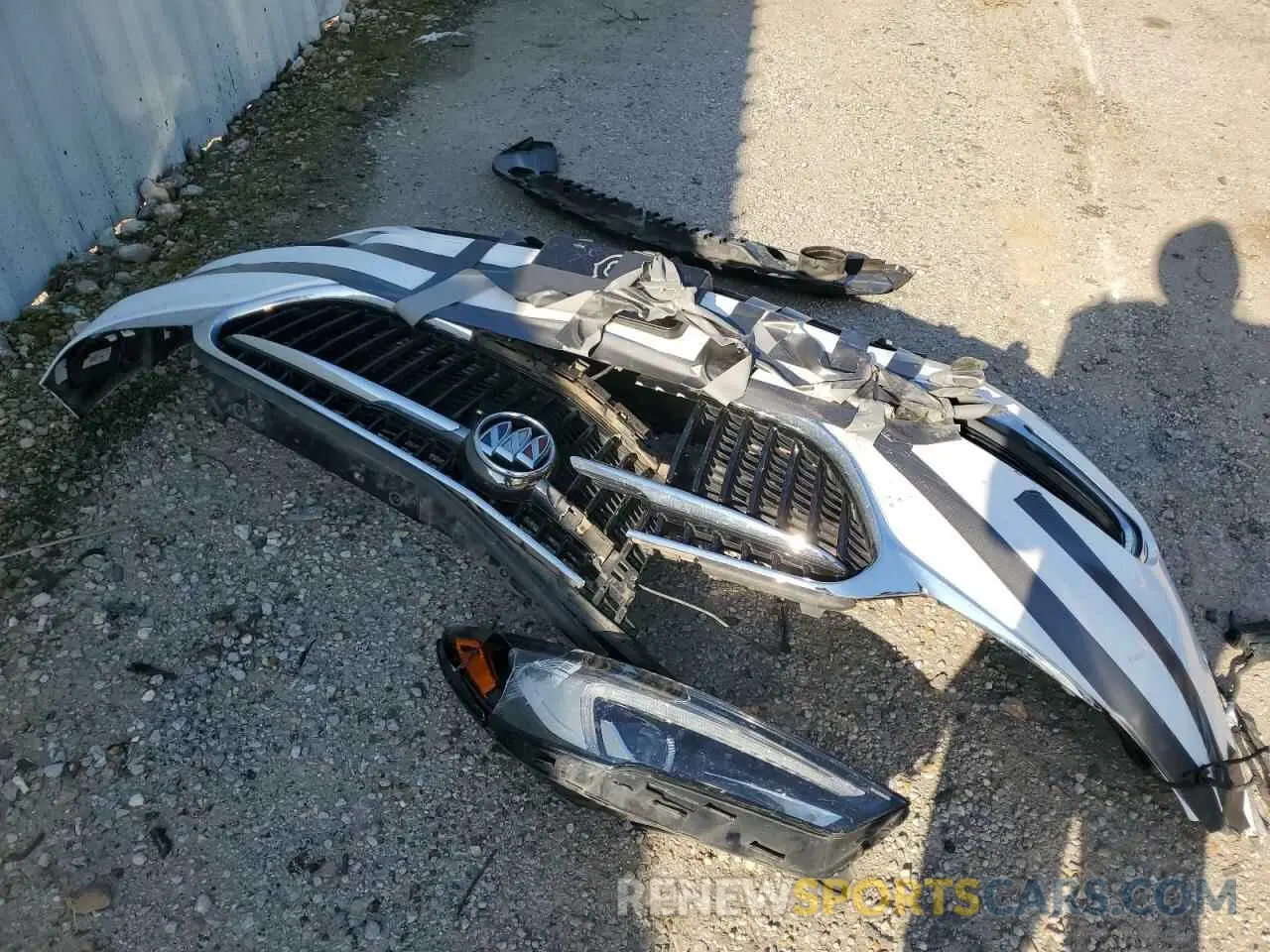 13 Photograph of a damaged car 5GAERBKW5KJ167106 BUICK ENCLAVE 2019