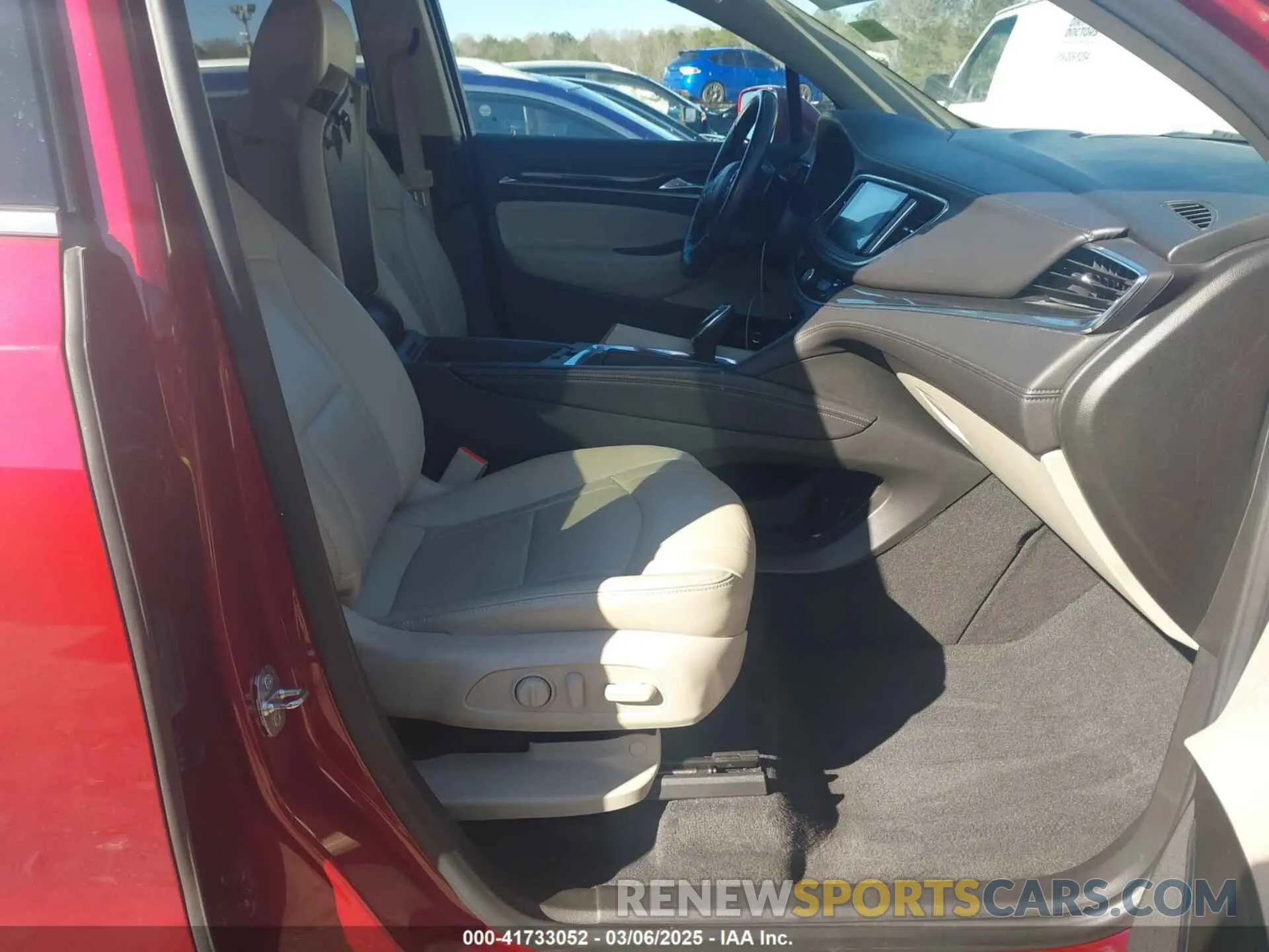 5 Photograph of a damaged car 5GAERBKW6KJ274679 BUICK ENCLAVE 2019