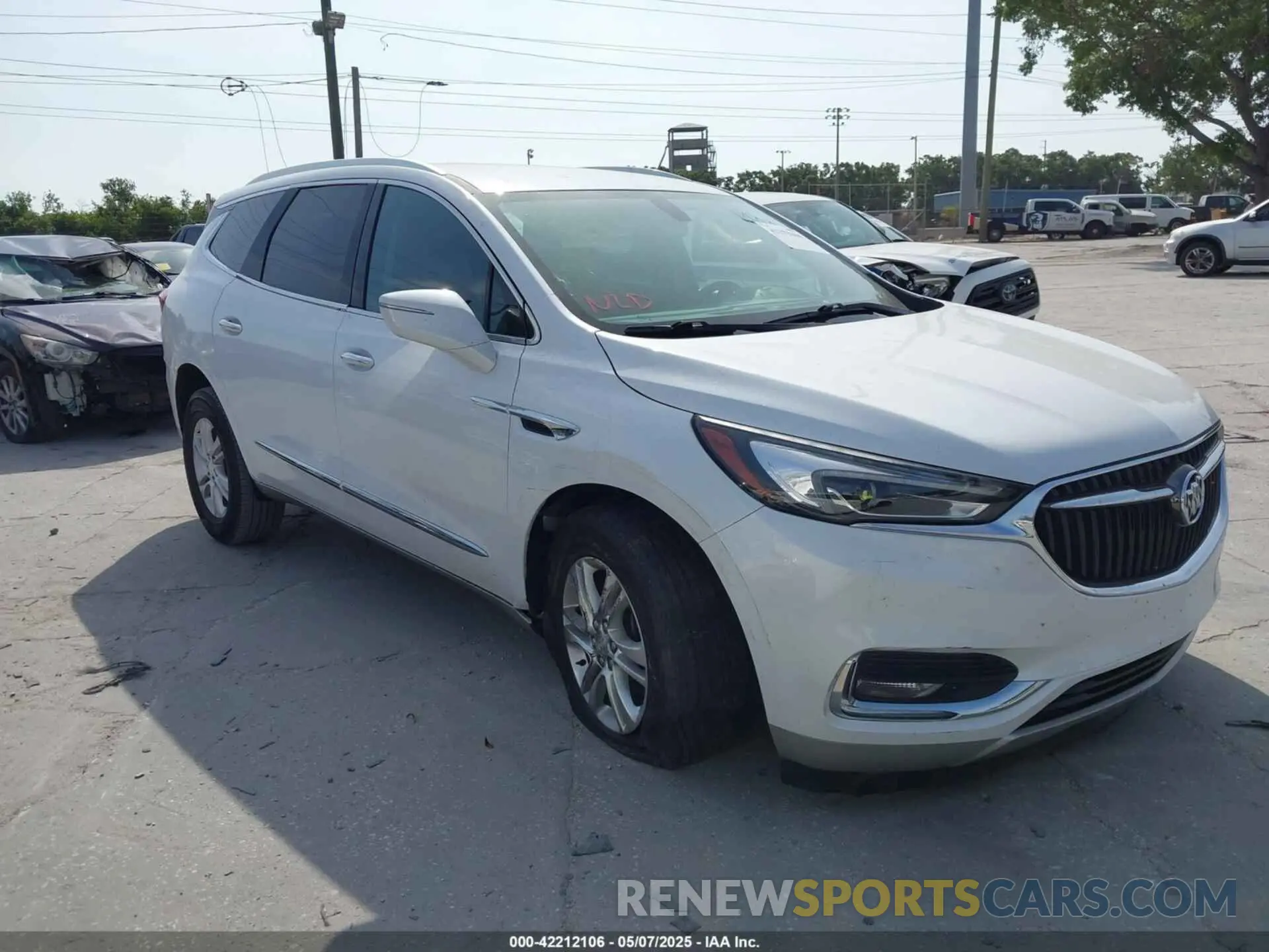 1 Photograph of a damaged car 5GAERBKW6KJ303162 BUICK ENCLAVE 2019