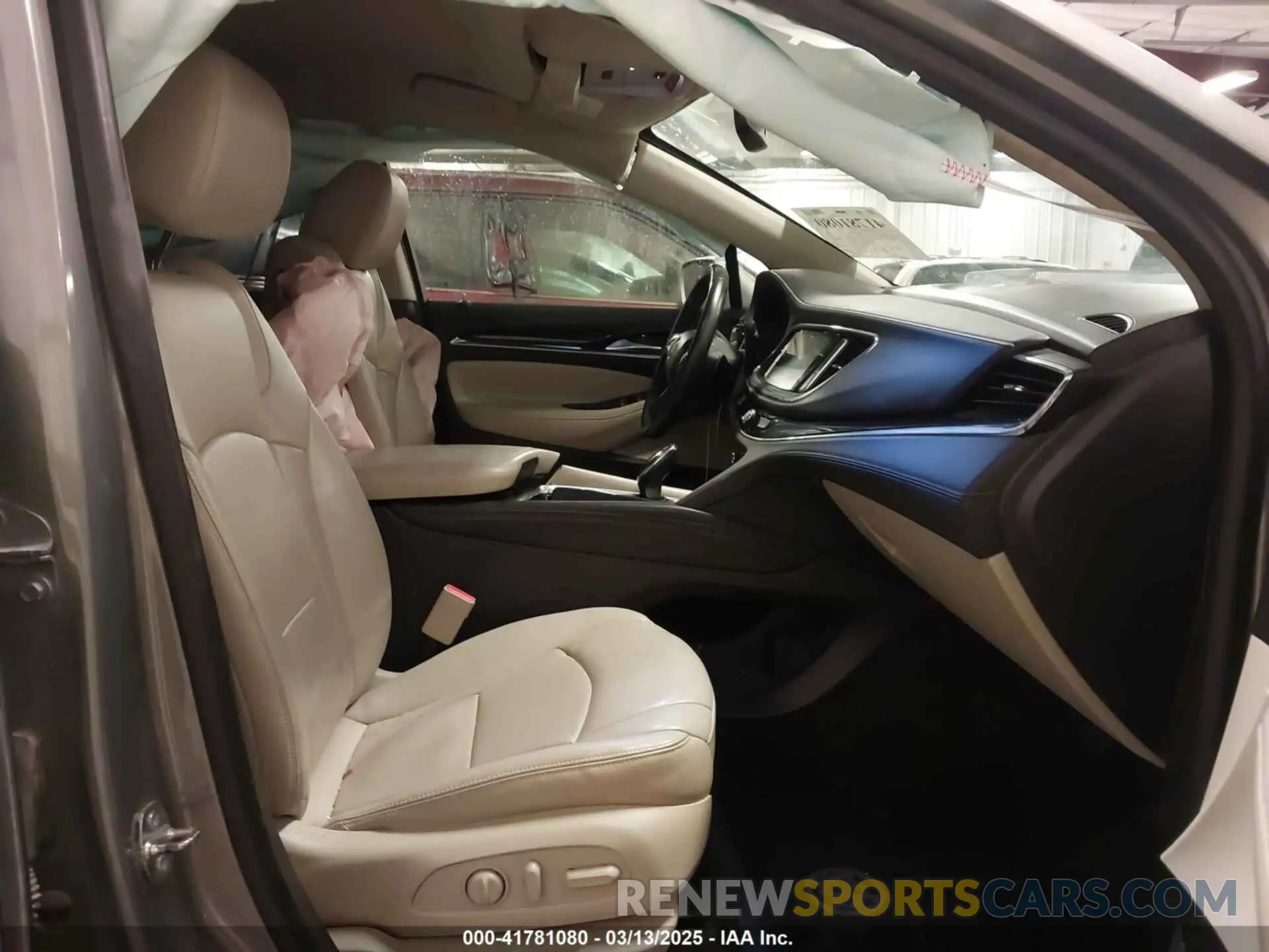 5 Photograph of a damaged car 5GAERBKWXKJ133646 BUICK ENCLAVE 2019