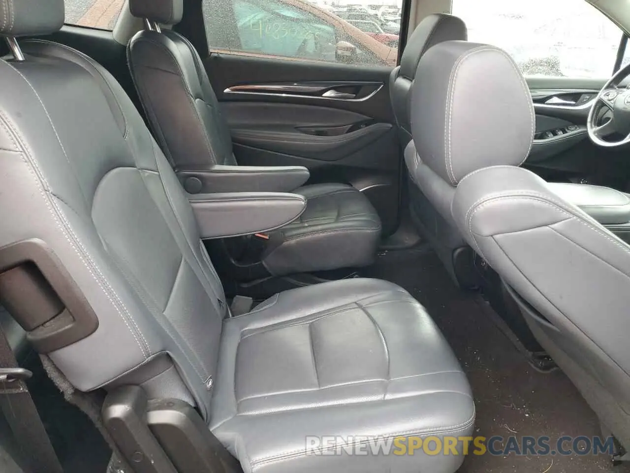 11 Photograph of a damaged car 5GAERBKWXKJ167702 BUICK ENCLAVE 2019