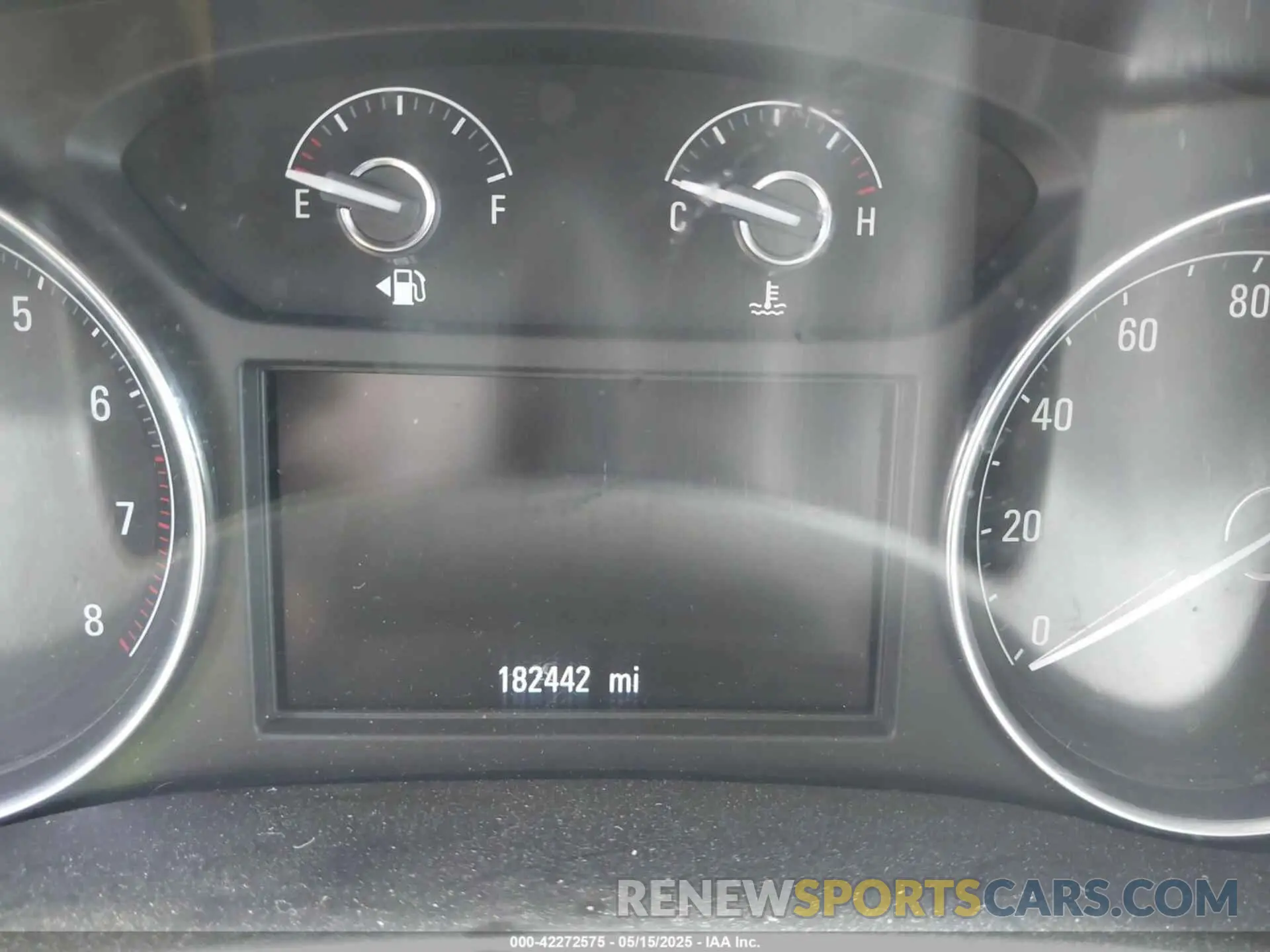 15 Photograph of a damaged car 5GAERBKWXKJ270635 BUICK ENCLAVE 2019