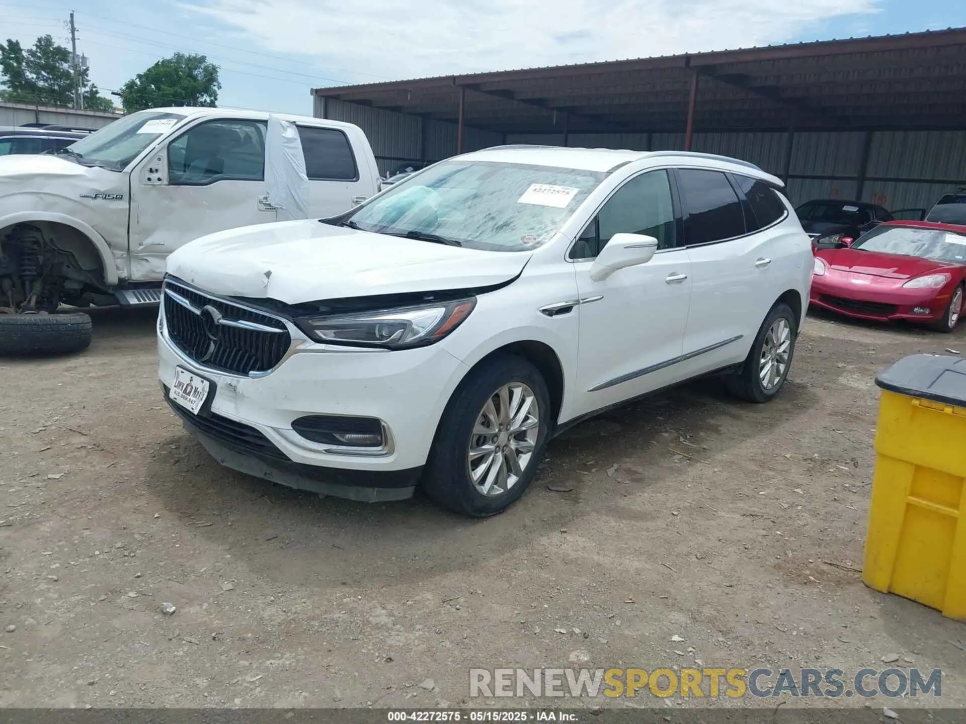 2 Photograph of a damaged car 5GAERBKWXKJ270635 BUICK ENCLAVE 2019