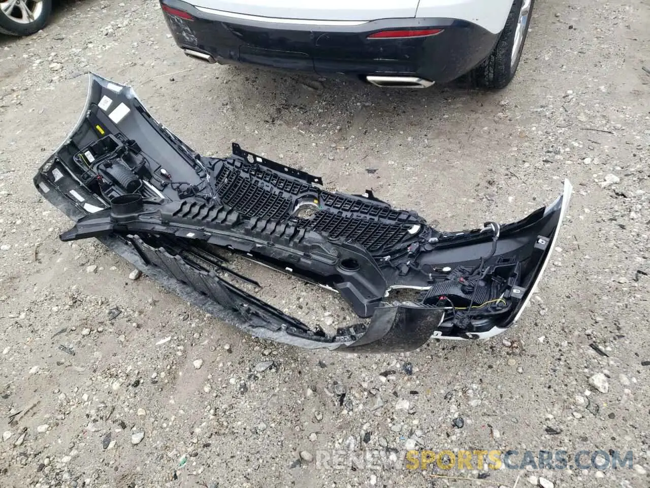 13 Photograph of a damaged car 5GAERCKW5KJ309833 BUICK ENCLAVE 2019
