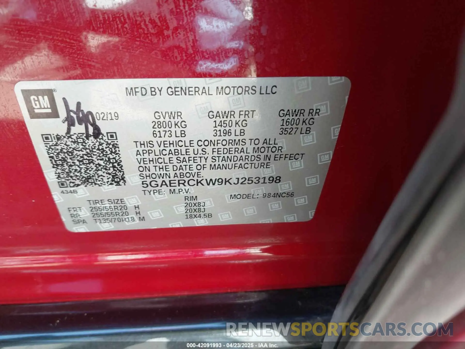 9 Photograph of a damaged car 5GAERCKW9KJ253198 BUICK ENCLAVE 2019