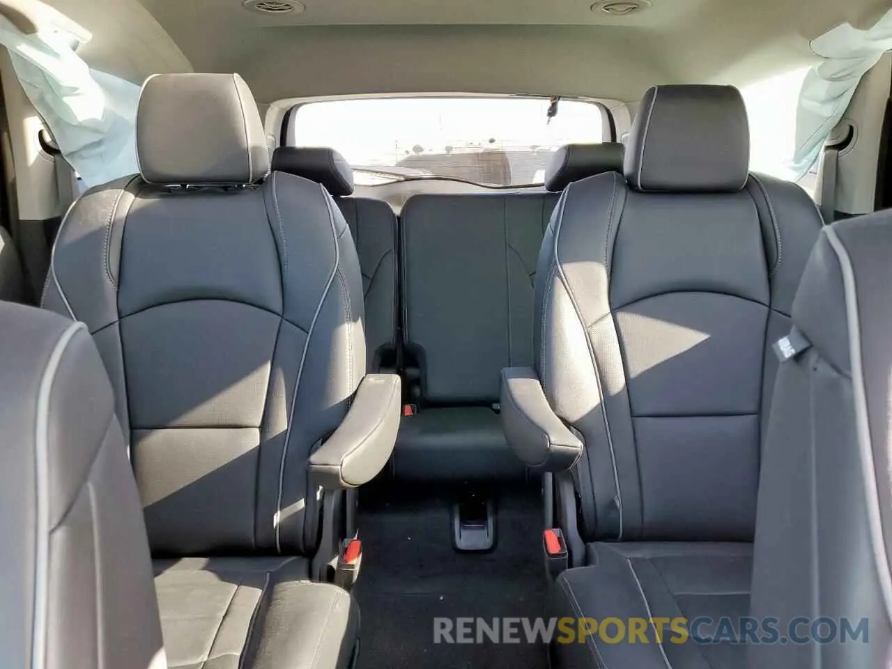 10 Photograph of a damaged car 5GAERDKW0KJ314279 BUICK ENCLAVE 2019