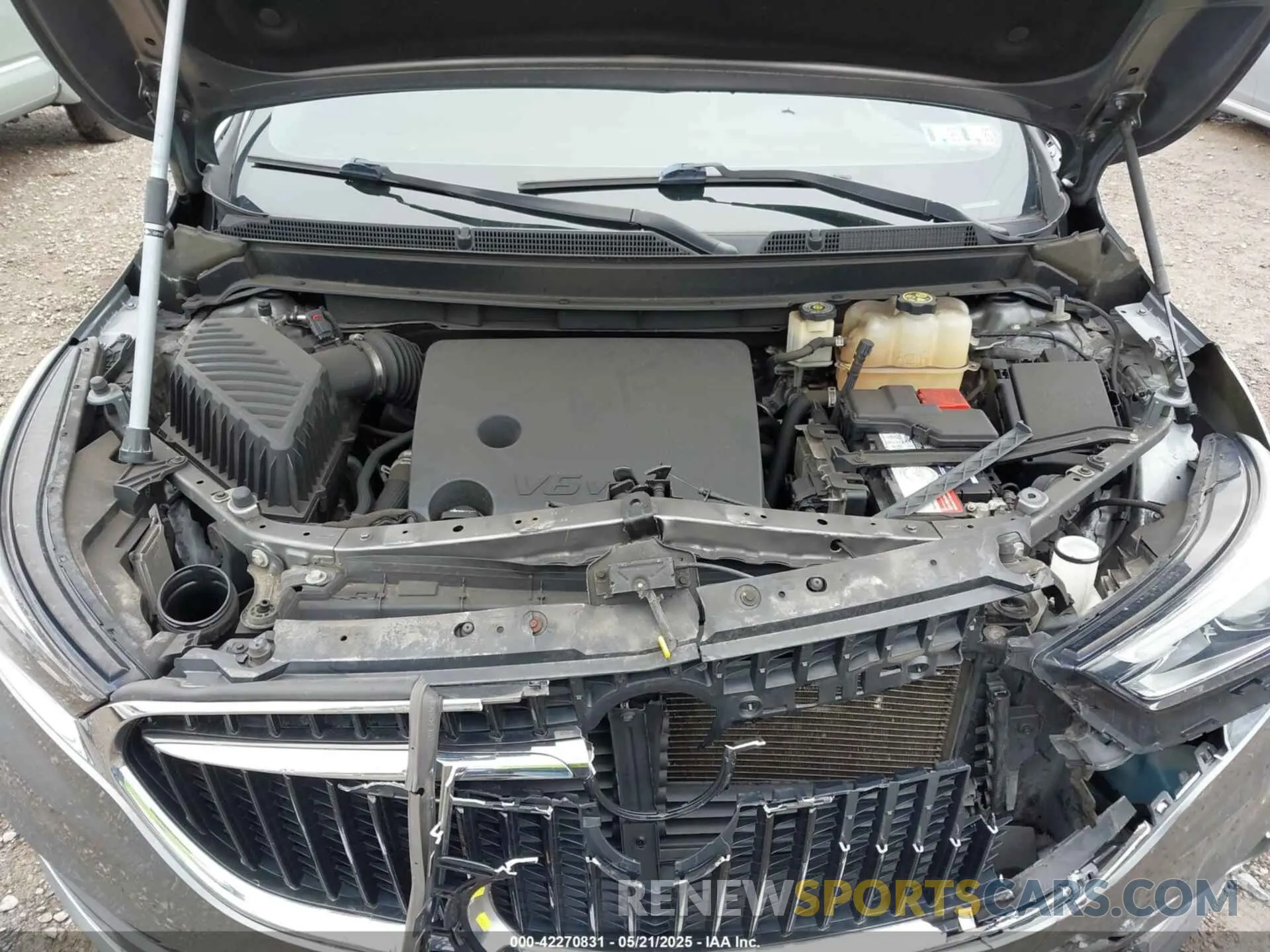 10 Photograph of a damaged car 5GAEVAKW0KJ119437 BUICK ENCLAVE 2019