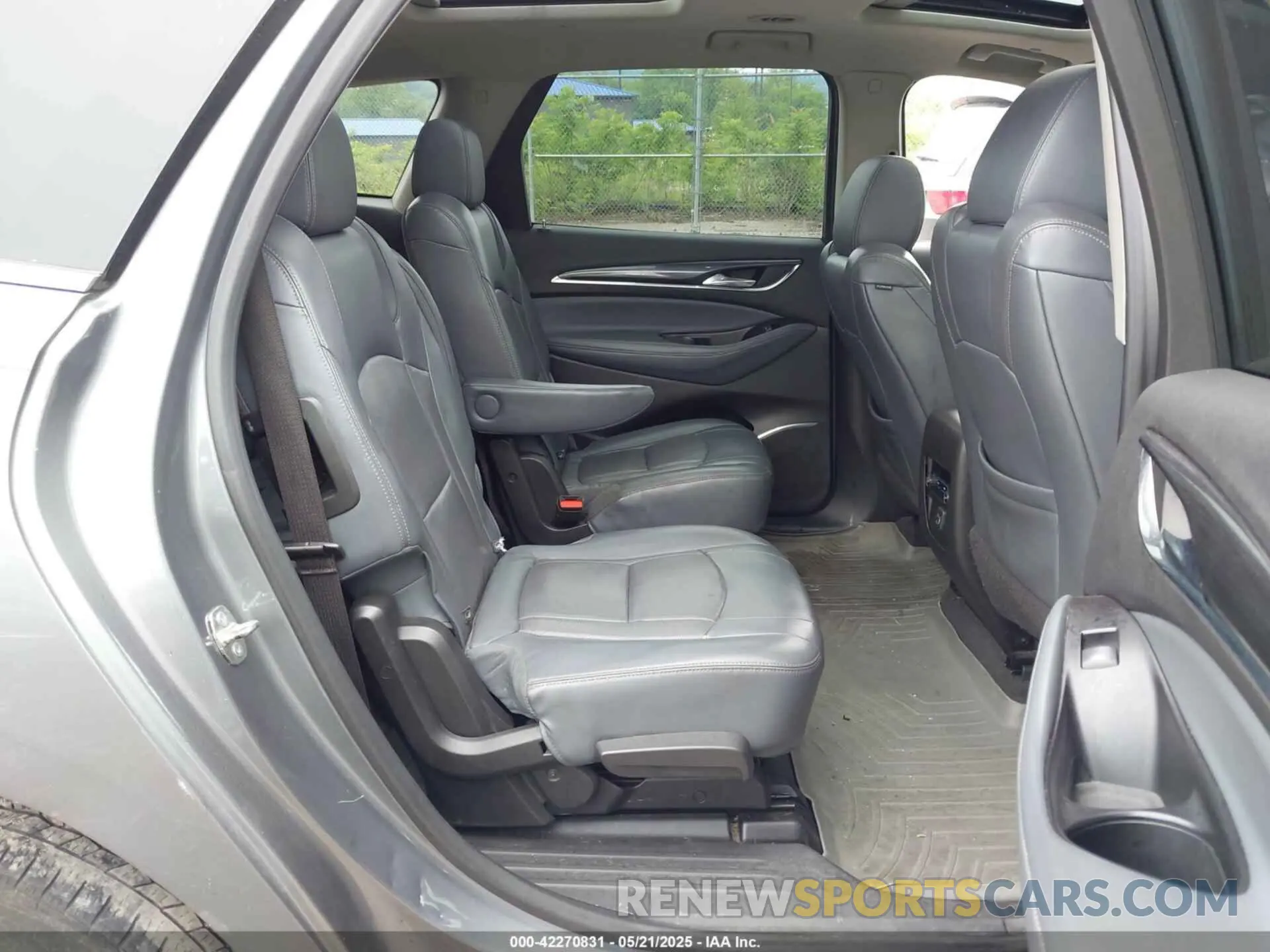 8 Photograph of a damaged car 5GAEVAKW0KJ119437 BUICK ENCLAVE 2019