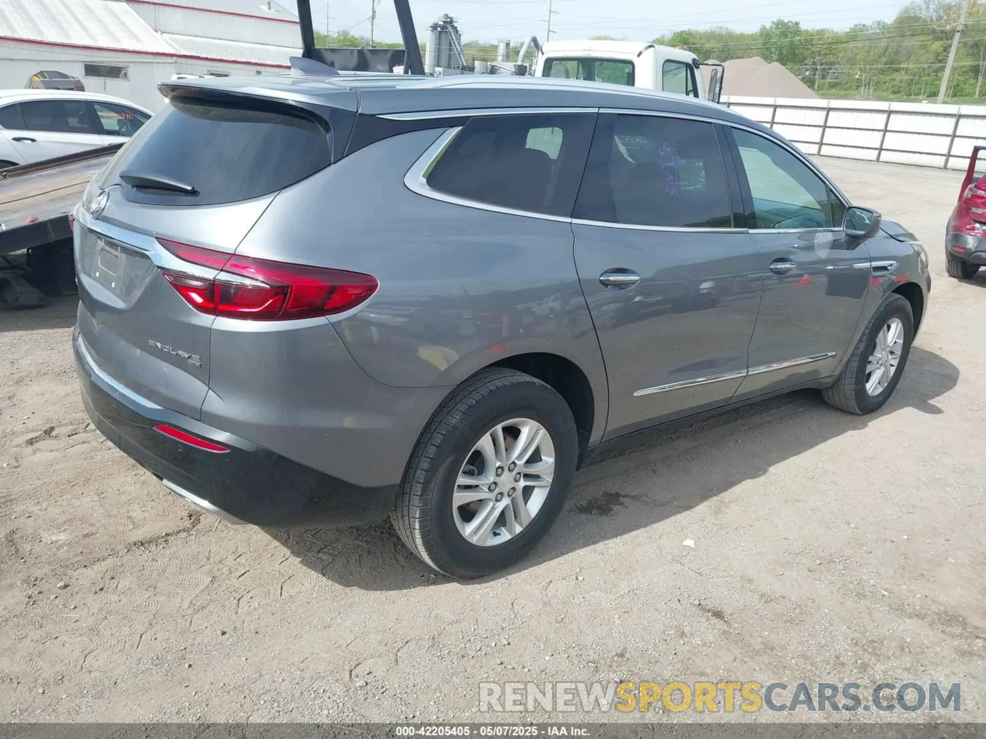 4 Photograph of a damaged car 5GAEVAKW0KJ263439 BUICK ENCLAVE 2019
