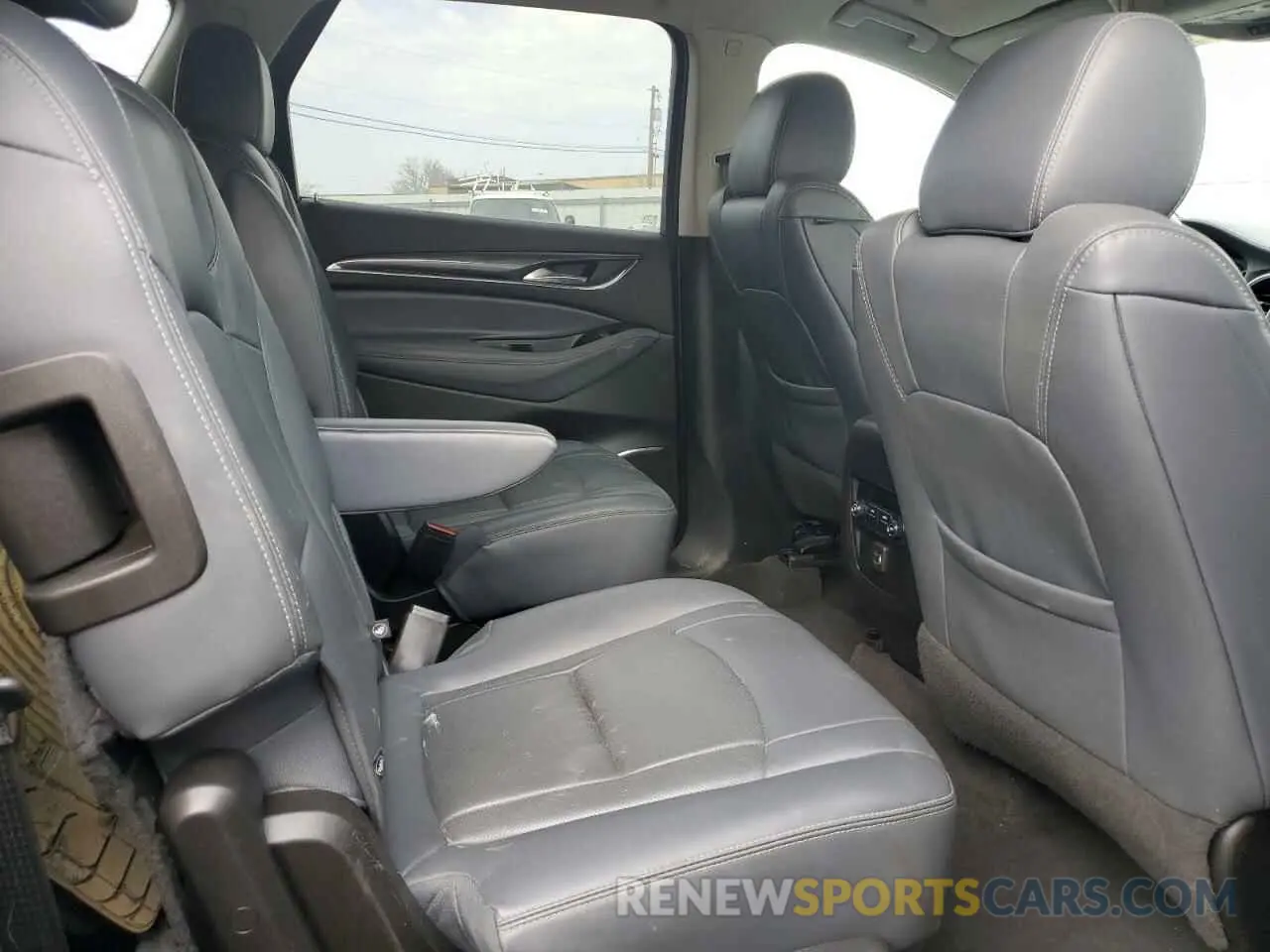 11 Photograph of a damaged car 5GAEVAKW1KJ168811 BUICK ENCLAVE 2019