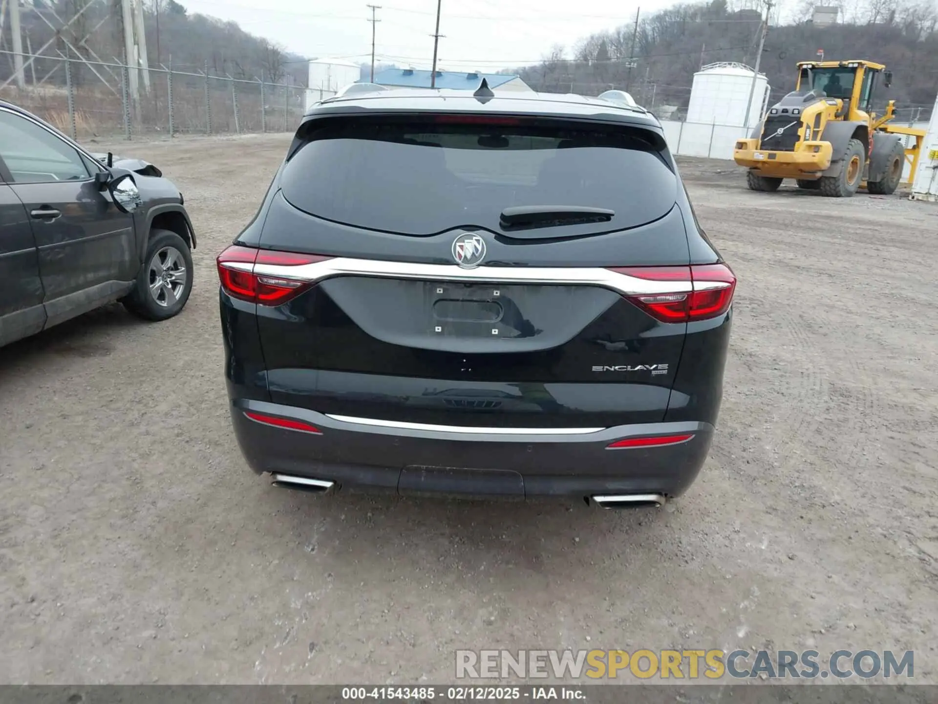 17 Photograph of a damaged car 5GAEVAKW2KJ214937 BUICK ENCLAVE 2019