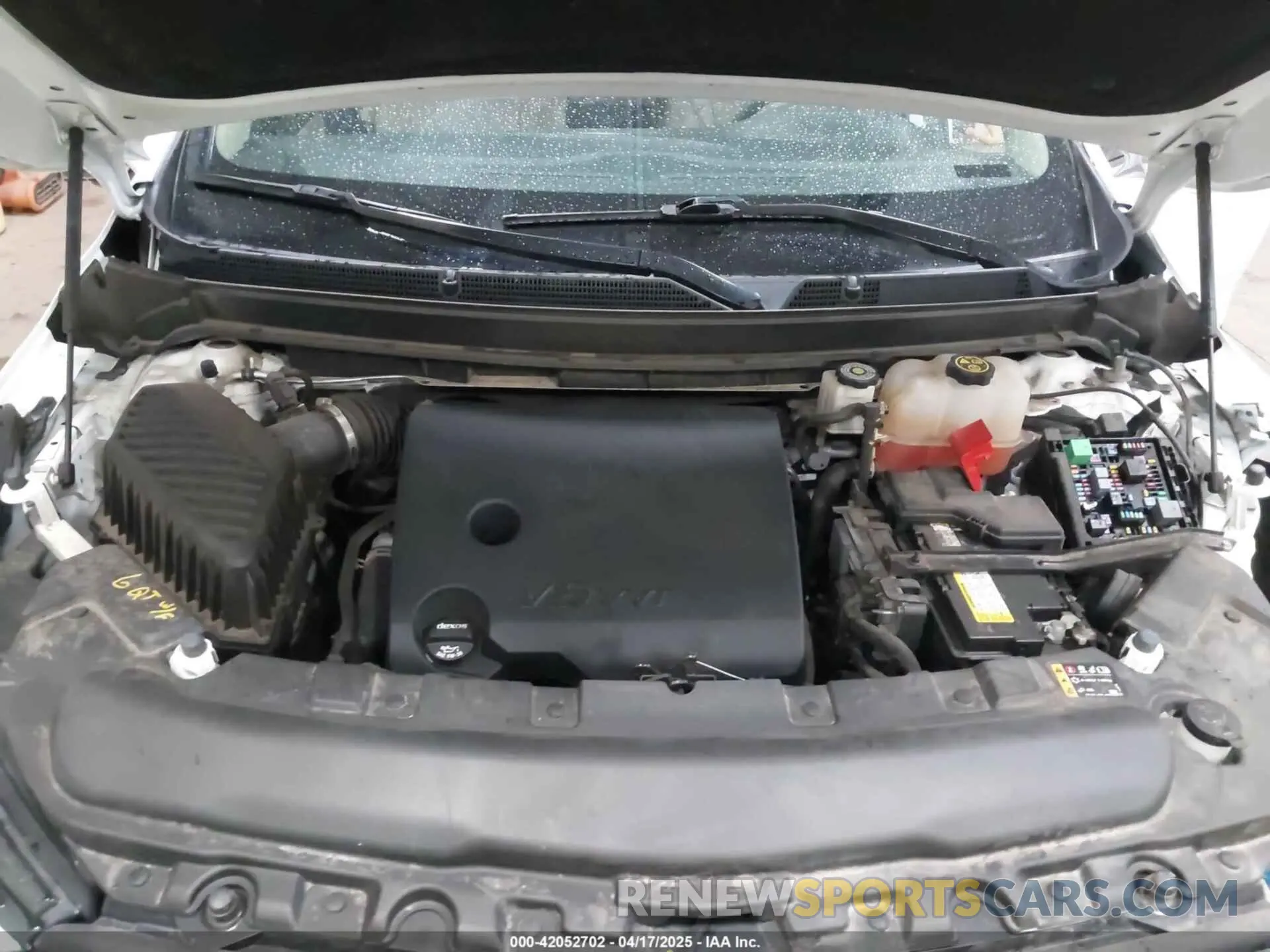 10 Photograph of a damaged car 5GAEVAKW3KJ168275 BUICK ENCLAVE 2019
