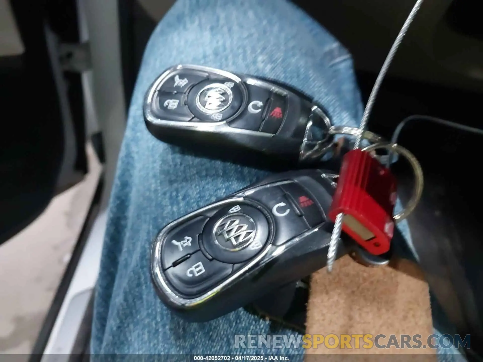 11 Photograph of a damaged car 5GAEVAKW3KJ168275 BUICK ENCLAVE 2019