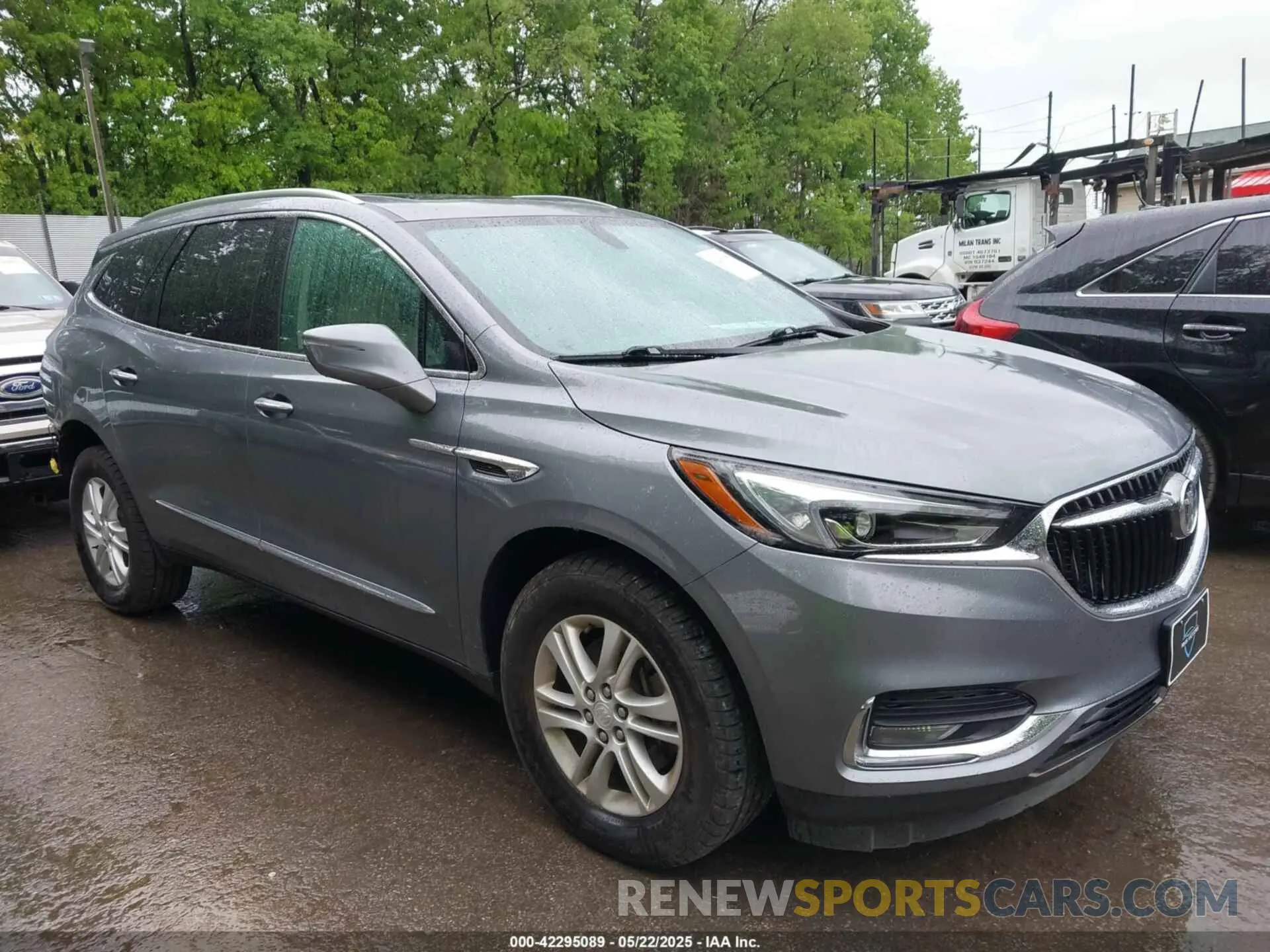 1 Photograph of a damaged car 5GAEVAKW5KJ287350 BUICK ENCLAVE 2019