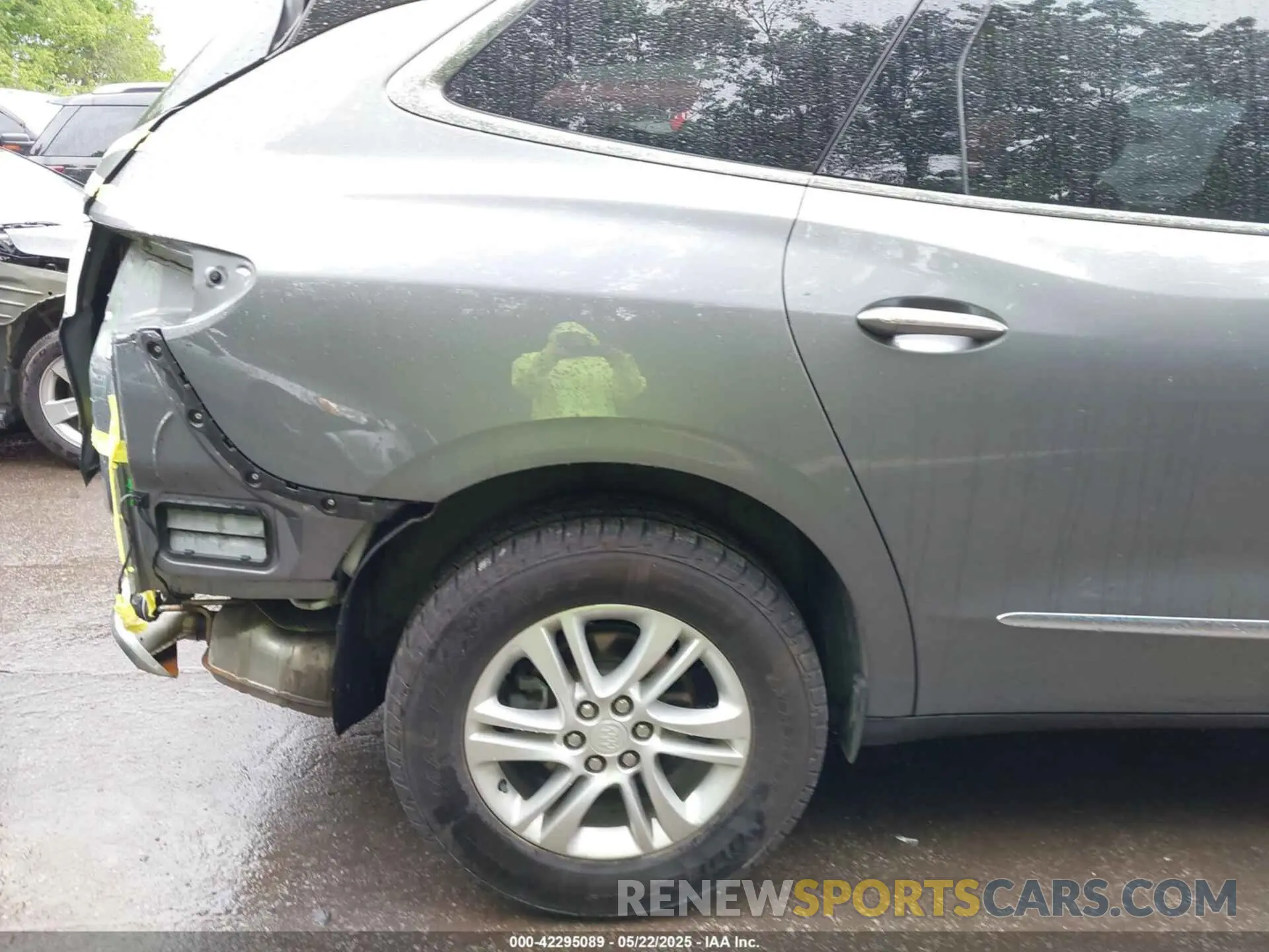 18 Photograph of a damaged car 5GAEVAKW5KJ287350 BUICK ENCLAVE 2019