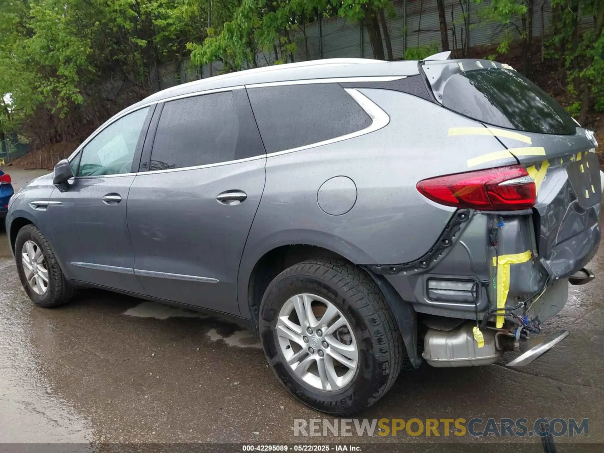 3 Photograph of a damaged car 5GAEVAKW5KJ287350 BUICK ENCLAVE 2019