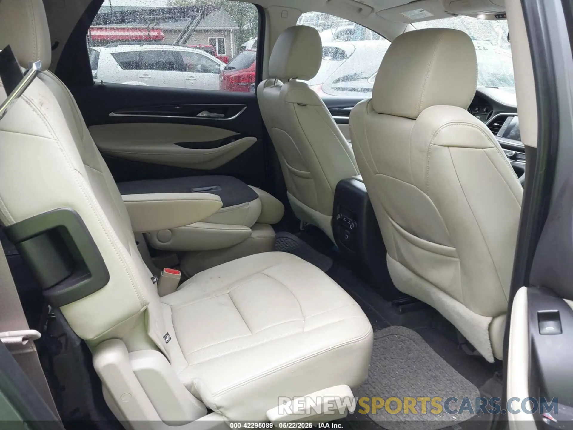 8 Photograph of a damaged car 5GAEVAKW5KJ287350 BUICK ENCLAVE 2019