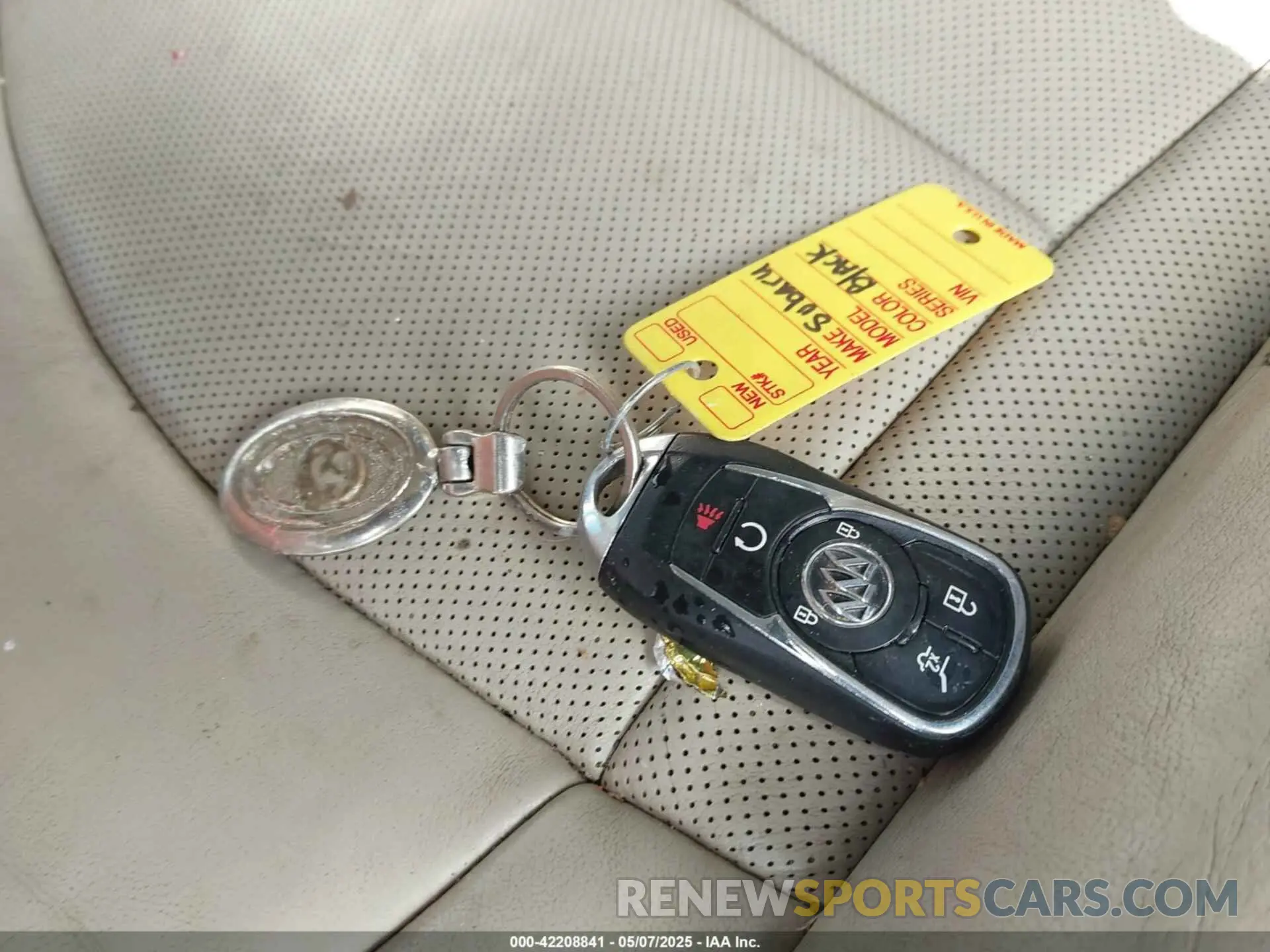 11 Photograph of a damaged car 5GAEVAKW6KJ111181 BUICK ENCLAVE 2019
