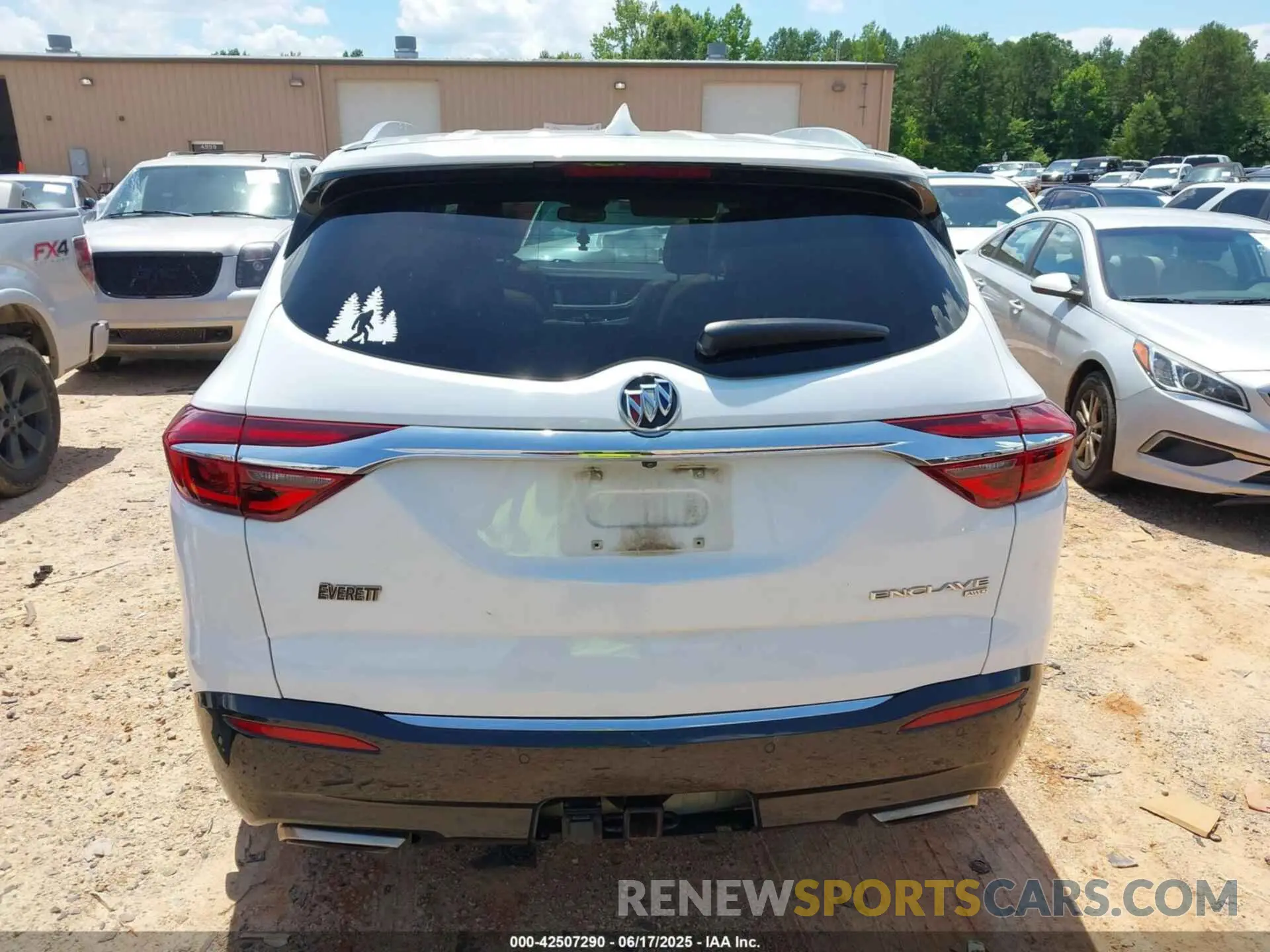 17 Photograph of a damaged car 5GAEVAKW7KJ206770 BUICK ENCLAVE 2019